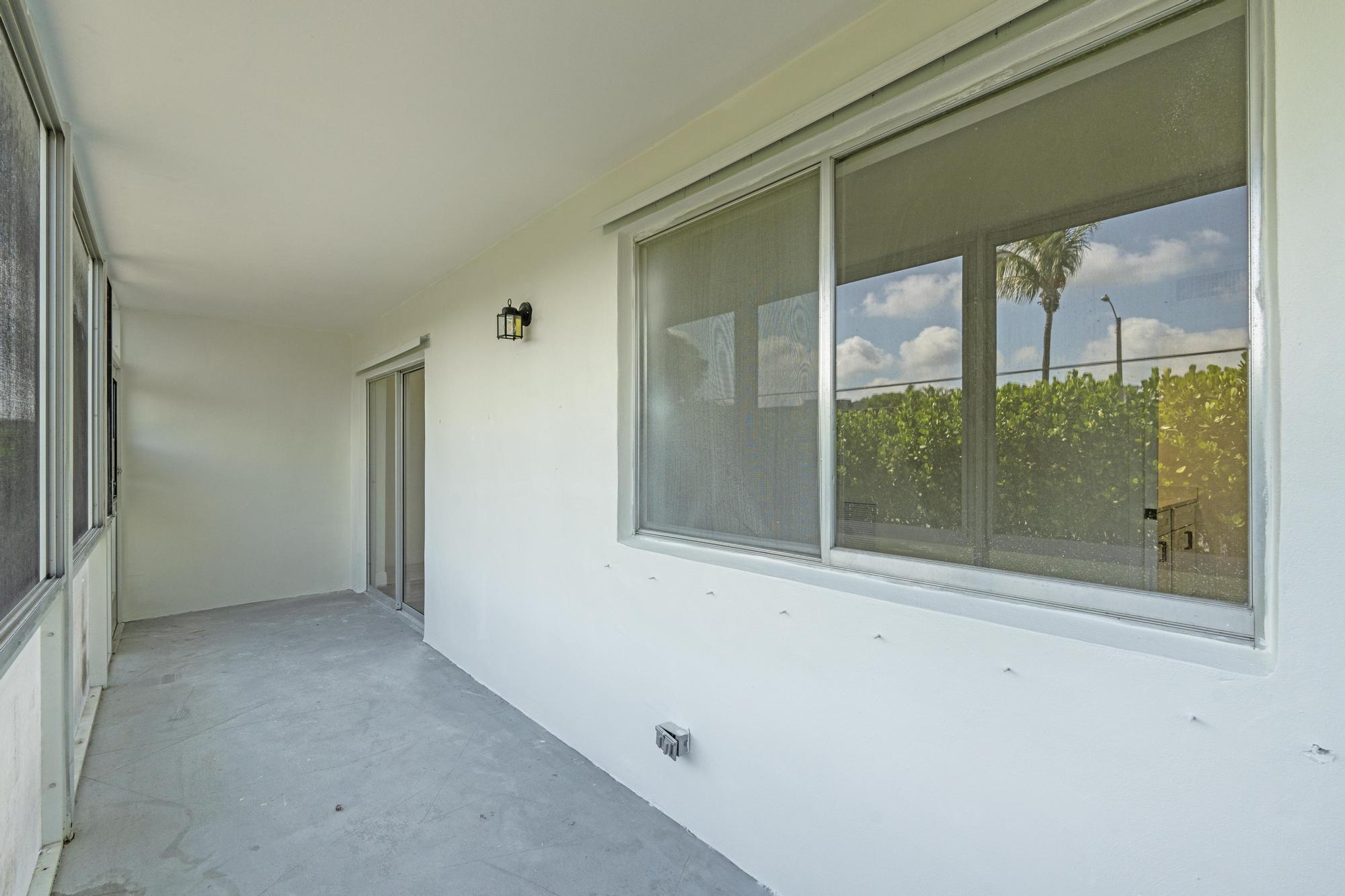 2647 Garden Drive 101 Property Photo 23