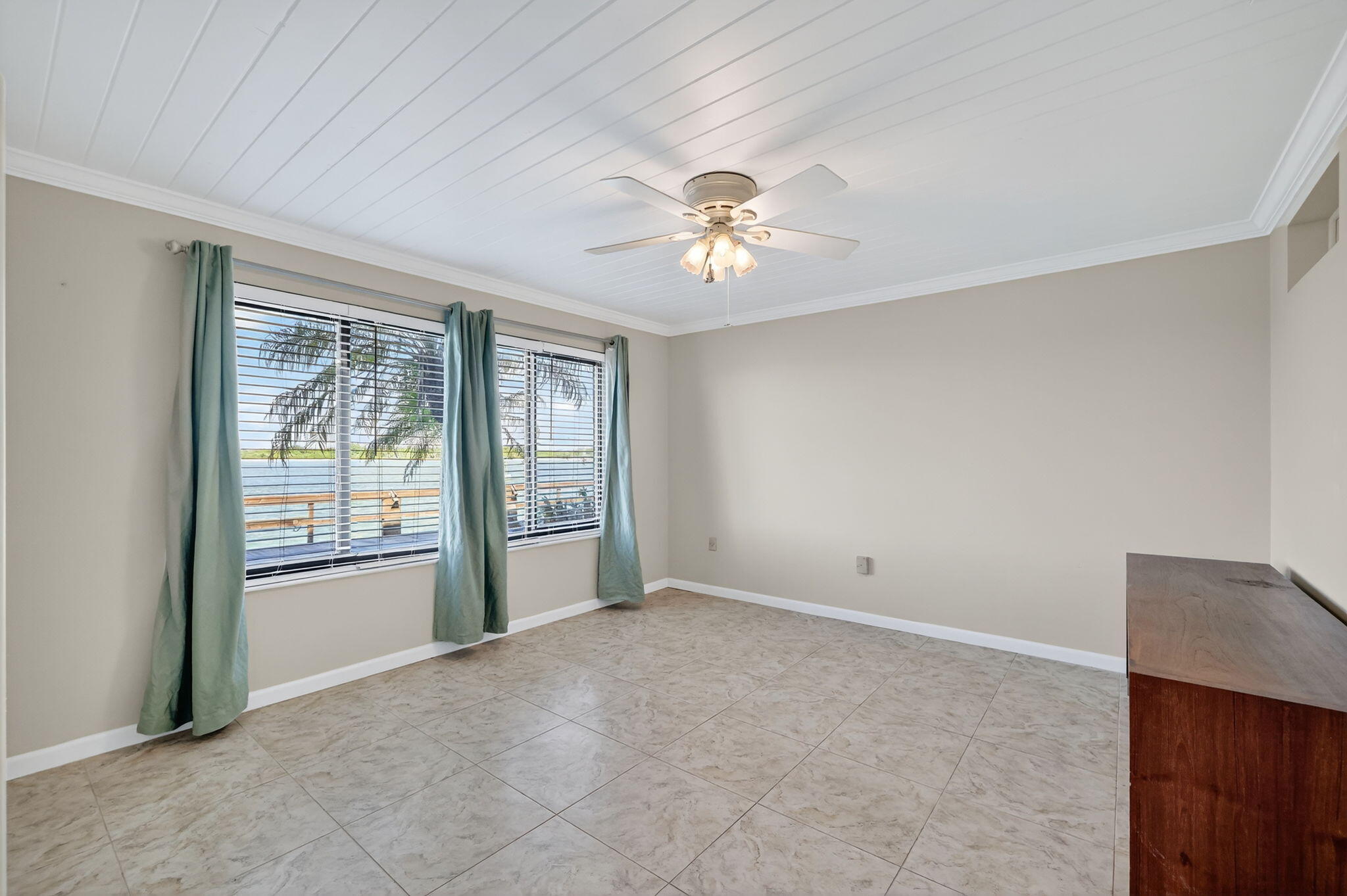 1630 Seaway Drive 106 Property Photo 25