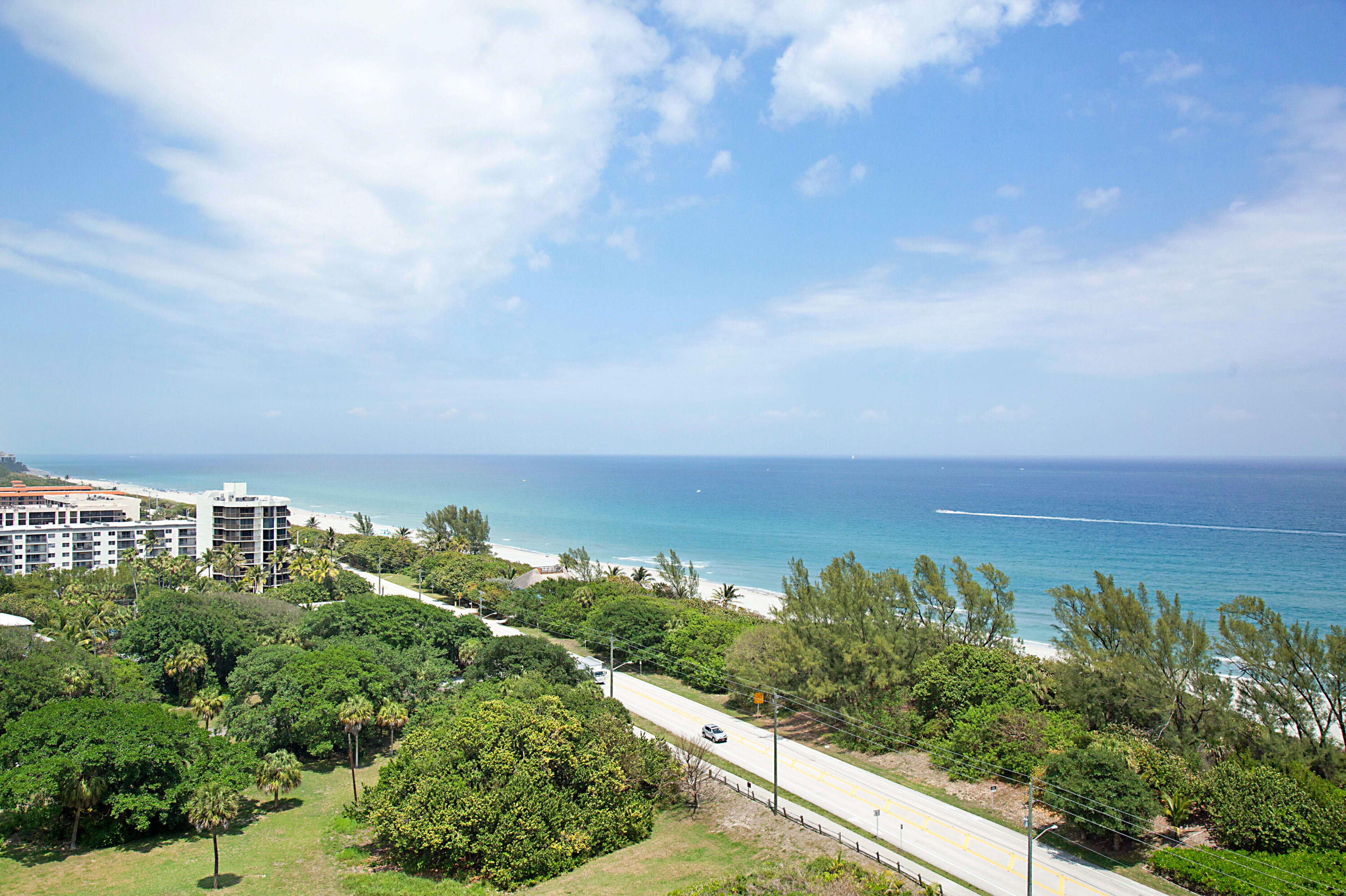 2121 N Ocean Boulevard 1208e Property Photo 1