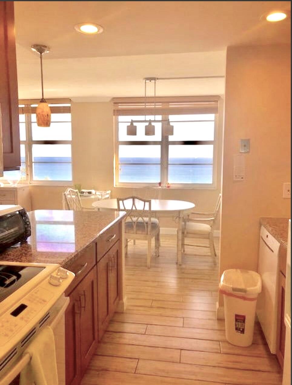 2121 N Ocean Boulevard 1208e Property Photo 10