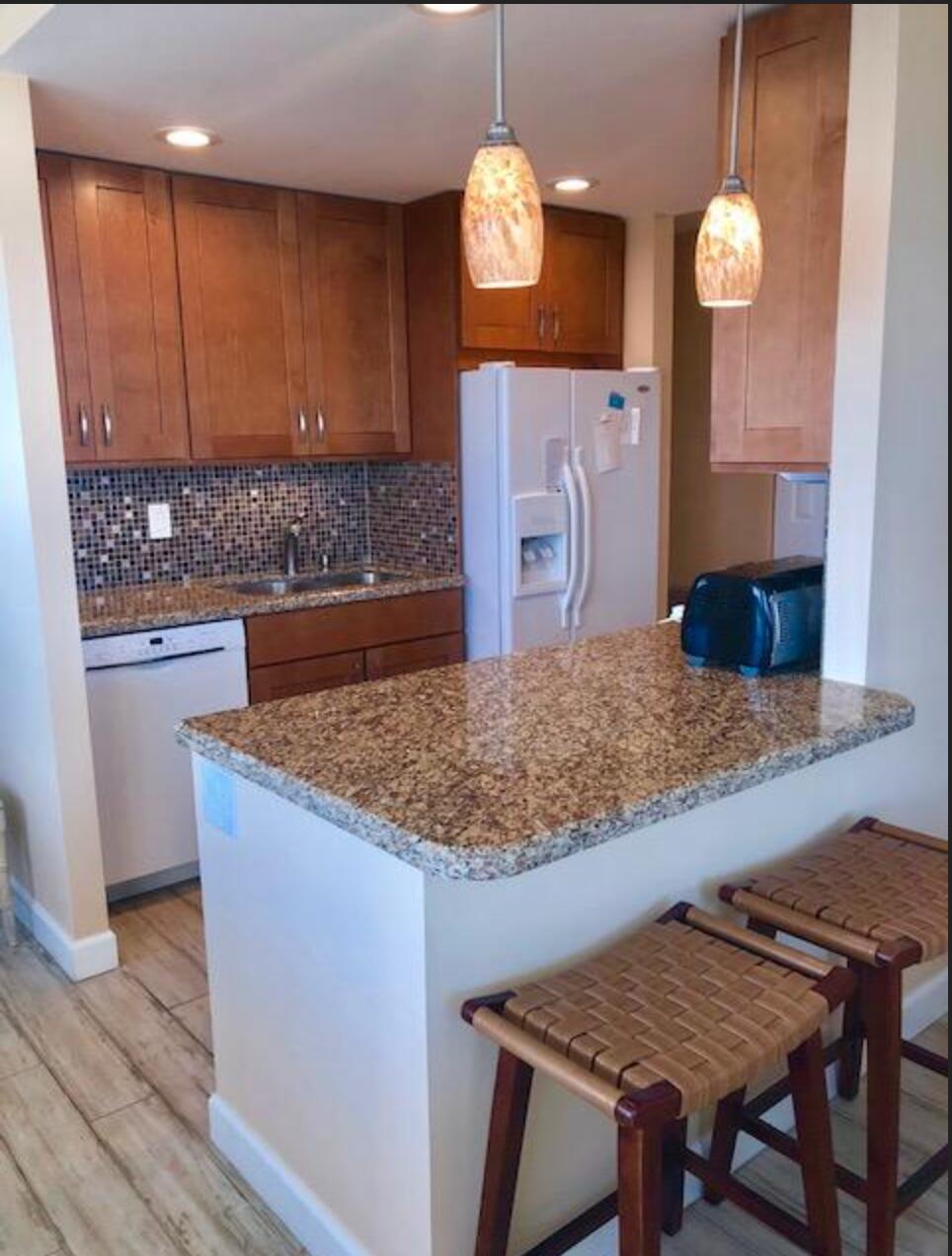 2121 N Ocean Boulevard 1208e Property Photo 13