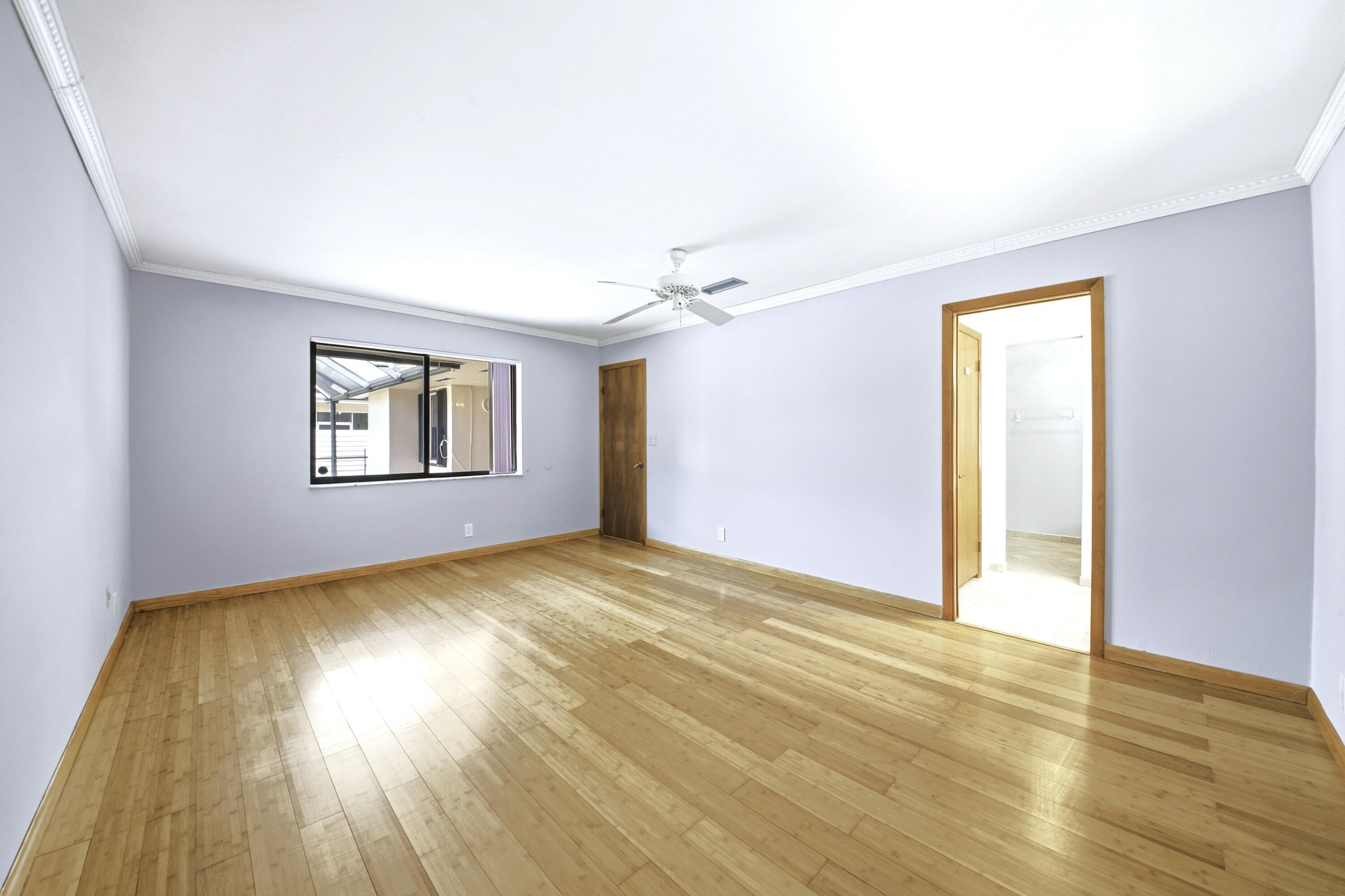 309 Se 4th Street Property Photo 16
