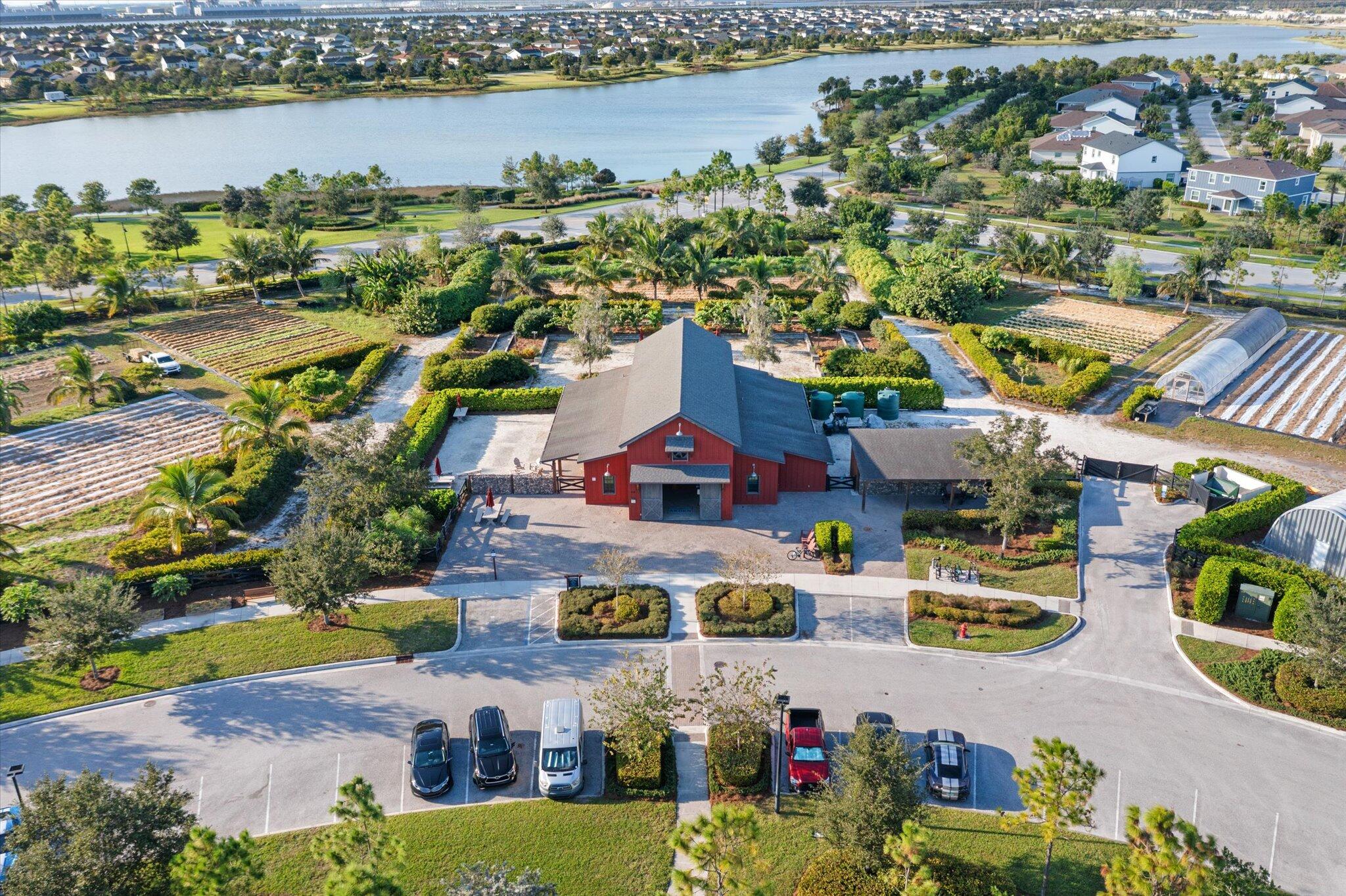 1346 Harvester Crossing Property Photo 42