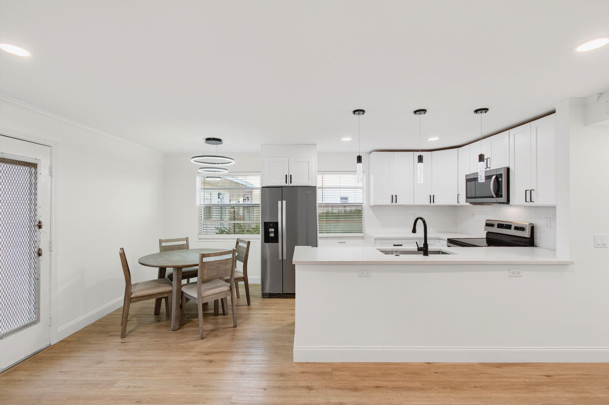 449 Normandy J Property Photo 11