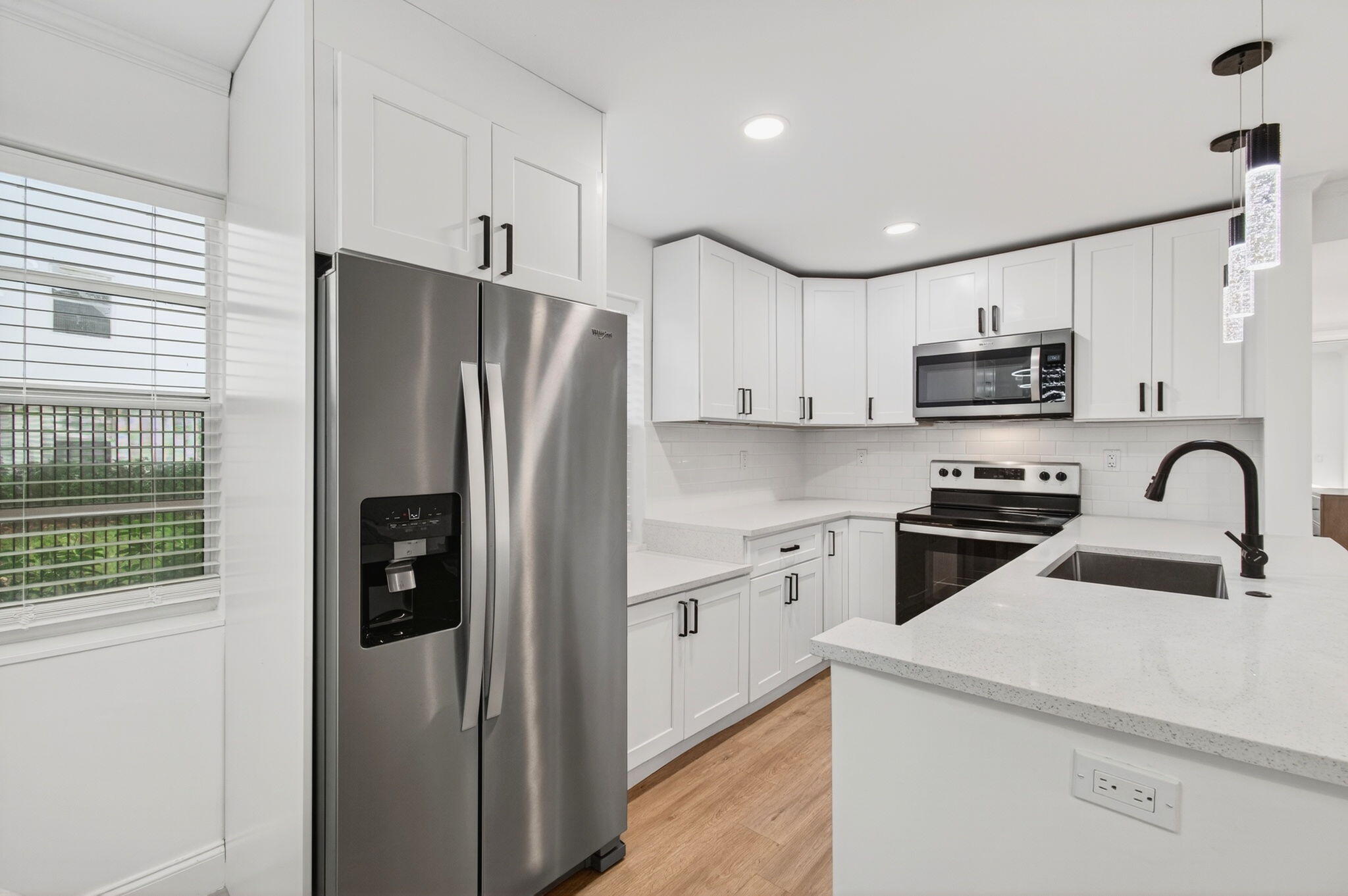 449 Normandy J Property Photo 16