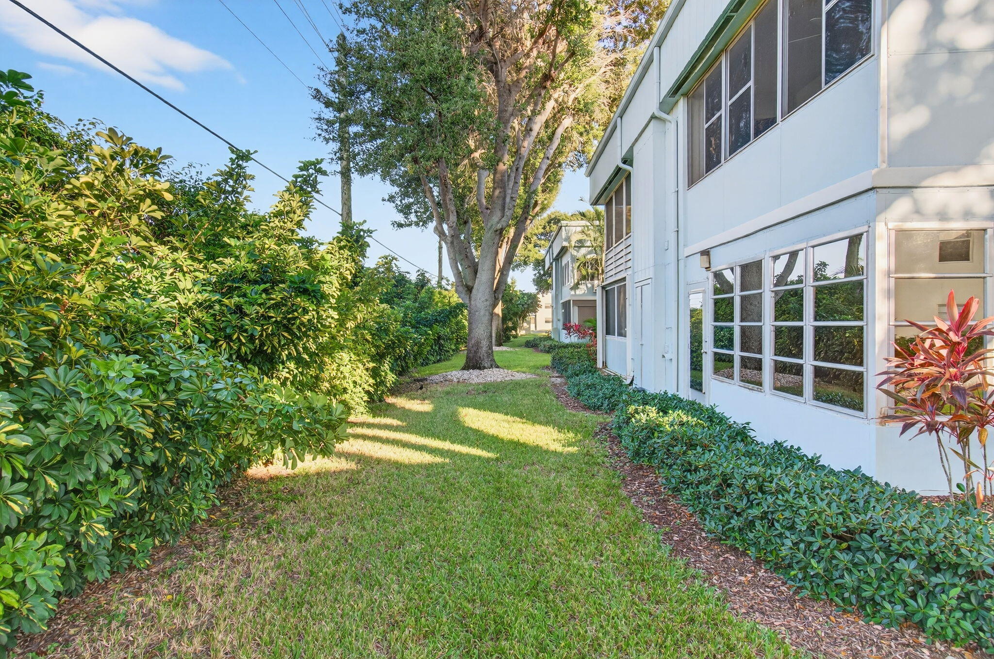 449 Normandy J Property Photo 43