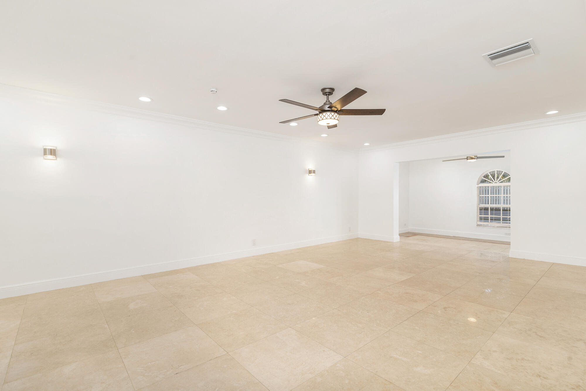 3517 N Flagler Drive Property Photo 7