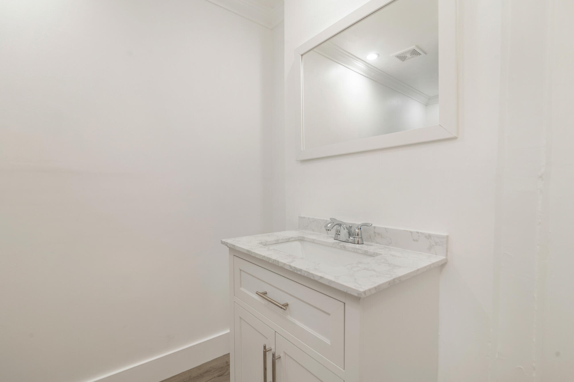3517 N Flagler Drive Property Photo 23
