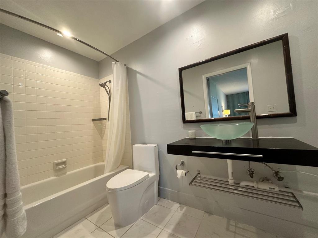 14492 Canalview Drive B Property Photo 19