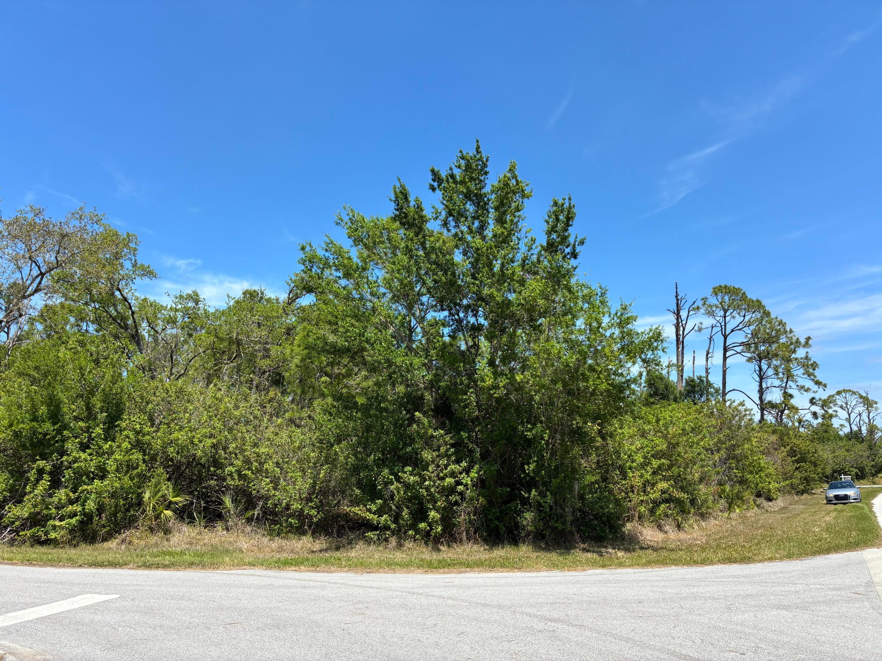 14526 Rowan Avenue Property Photo 1