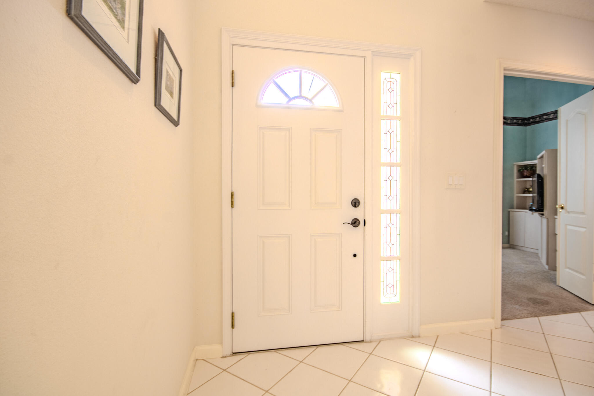 1019 Lytham Court Property Photo 5