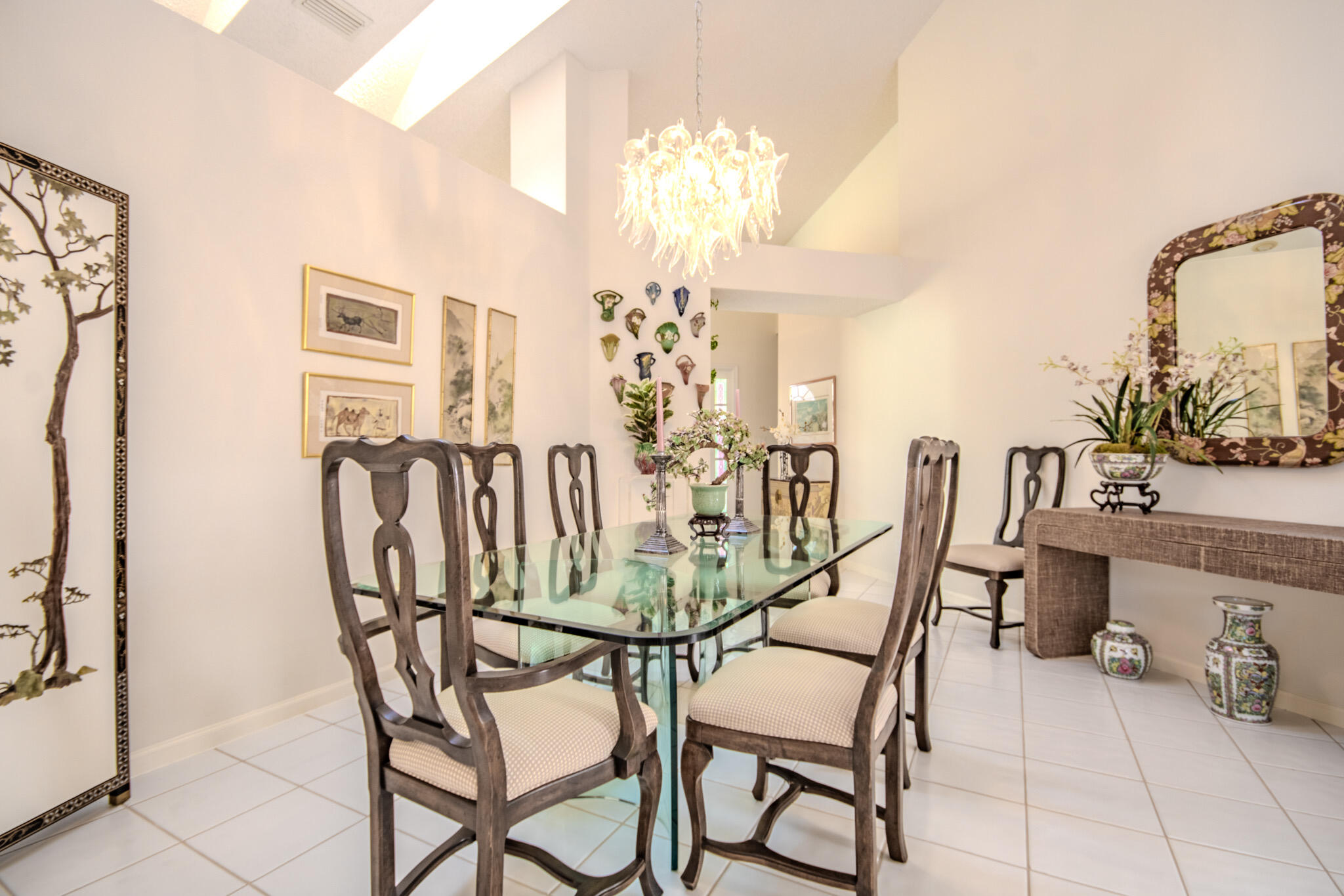 1019 Lytham Court Property Photo 8