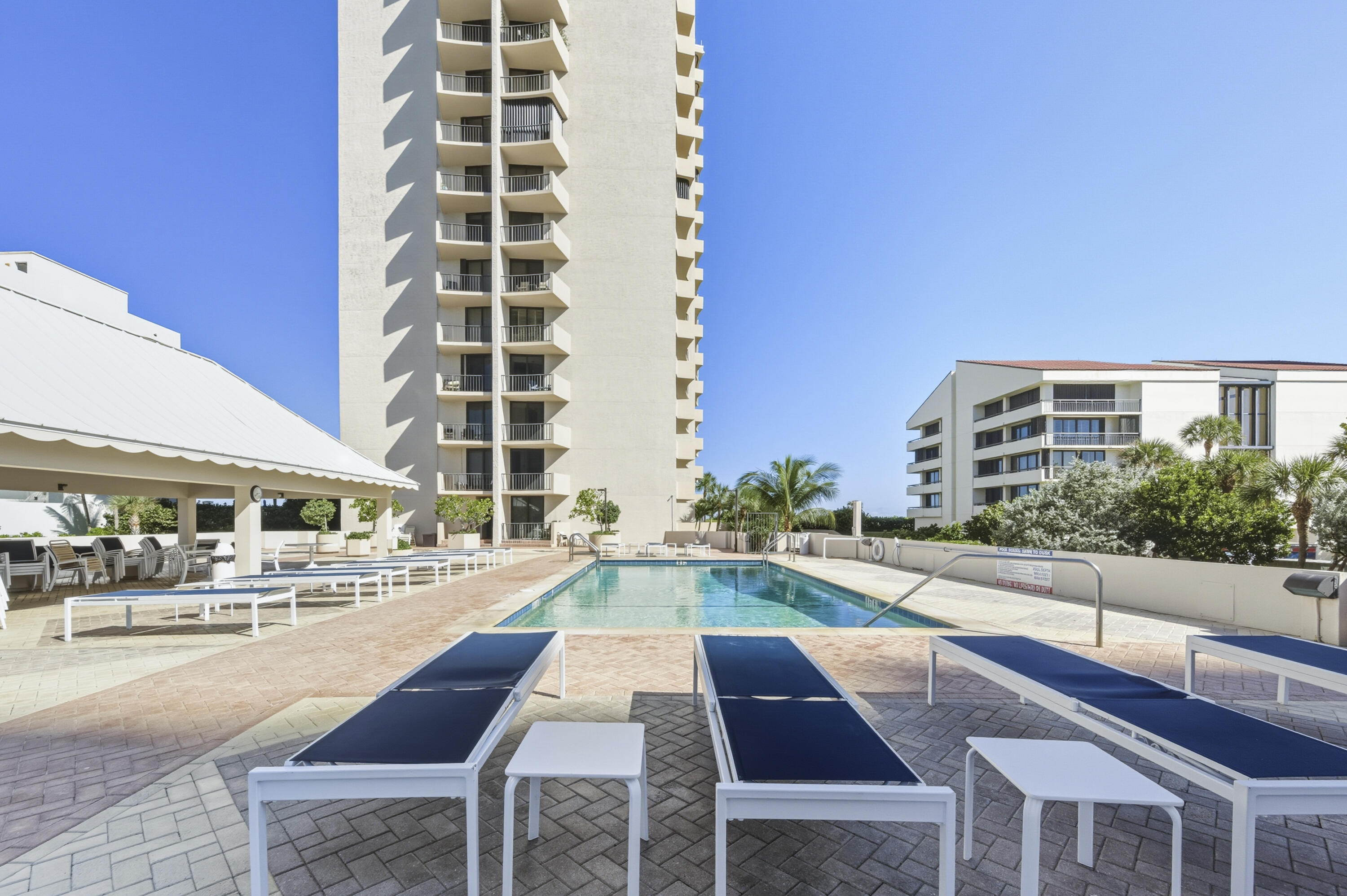 4200 N Ocean Drive 1-1705 Property Photo 27