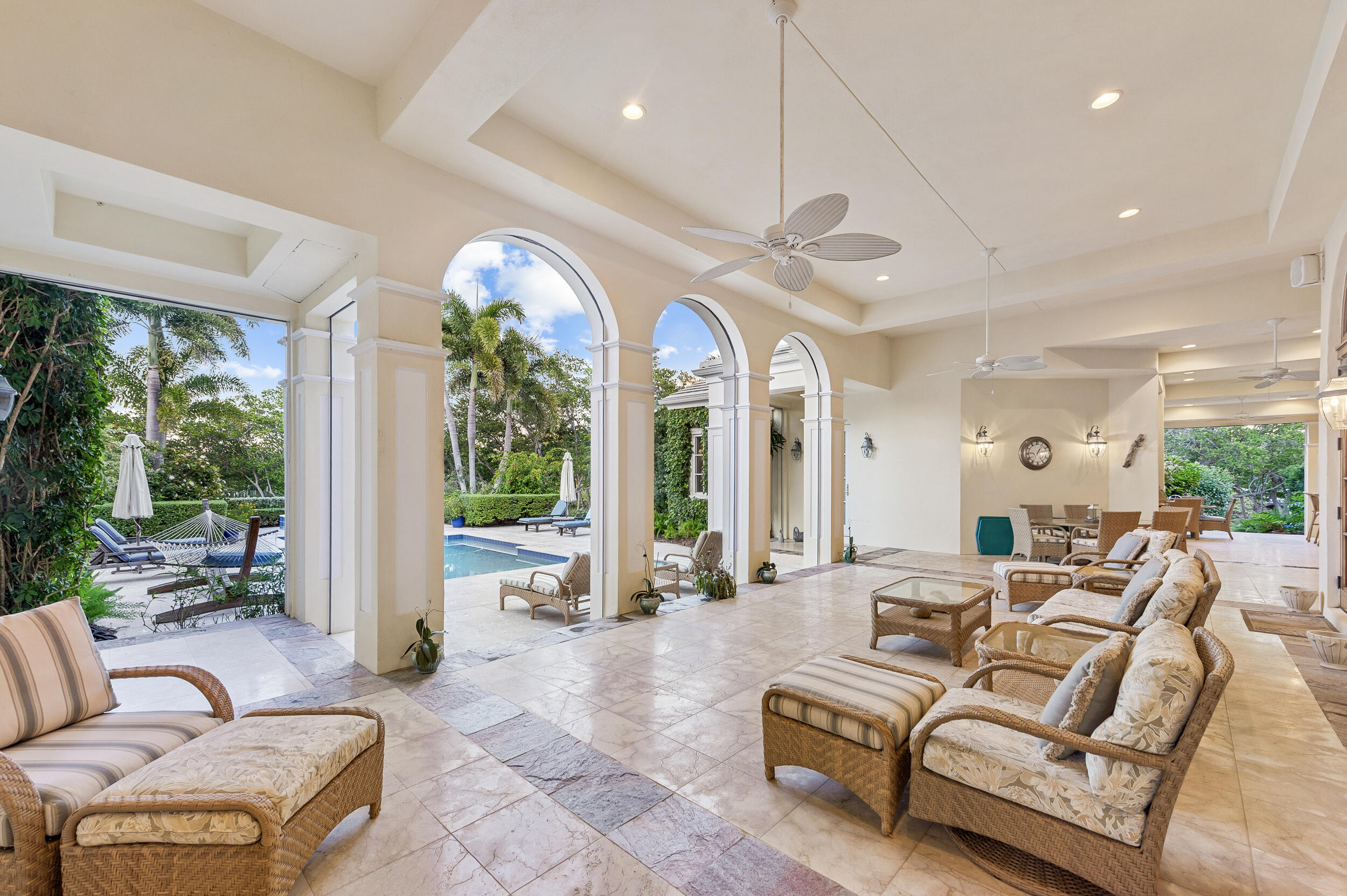 6968 Se Harbor Circle Property Photo 17