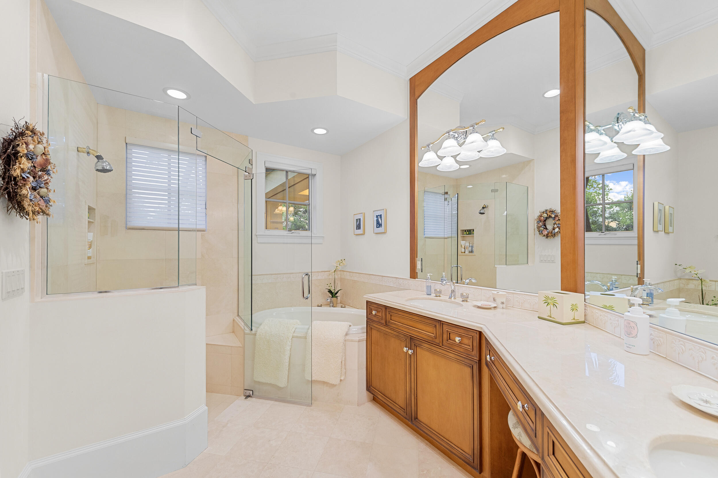6968 Se Harbor Circle Property Photo 28