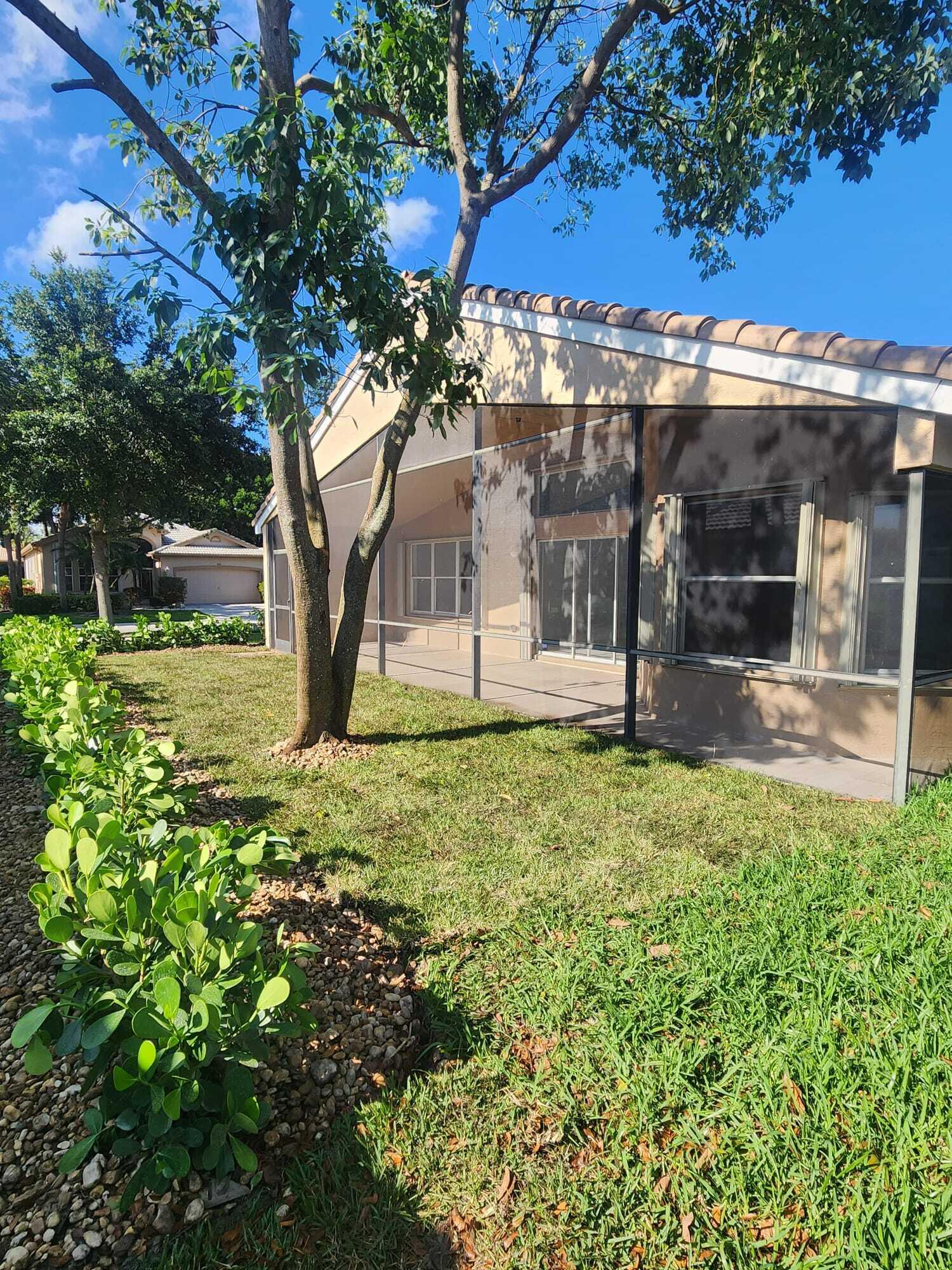11287 Vivero Avenue Property Photo 33