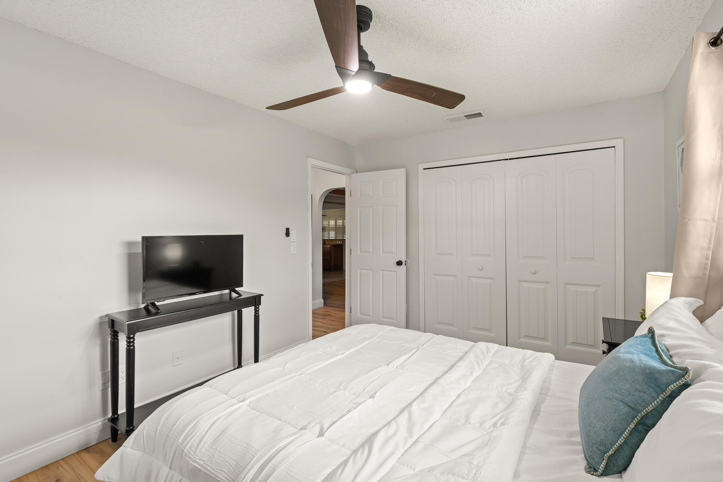 762 Se River Lane Property Photo 19