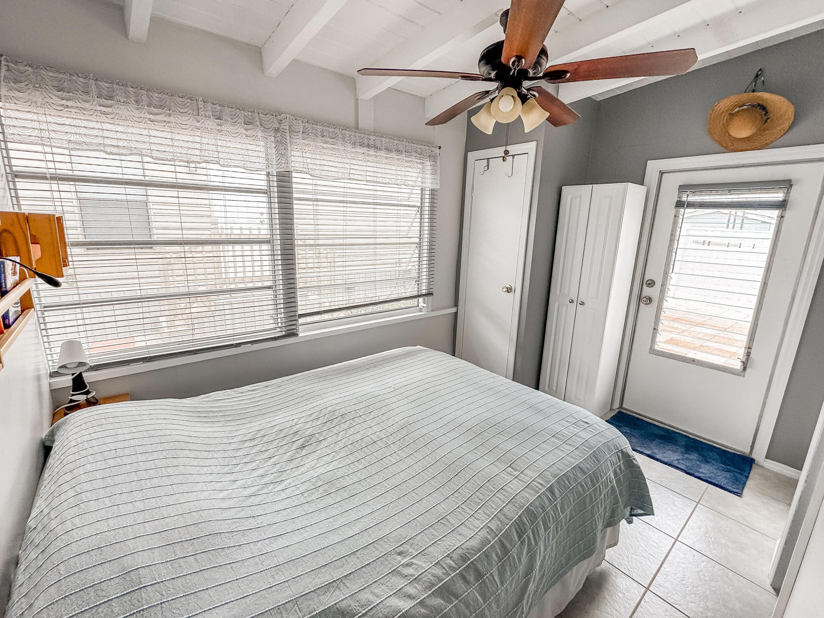 14553 Elmhurst Drive Property Photo 17