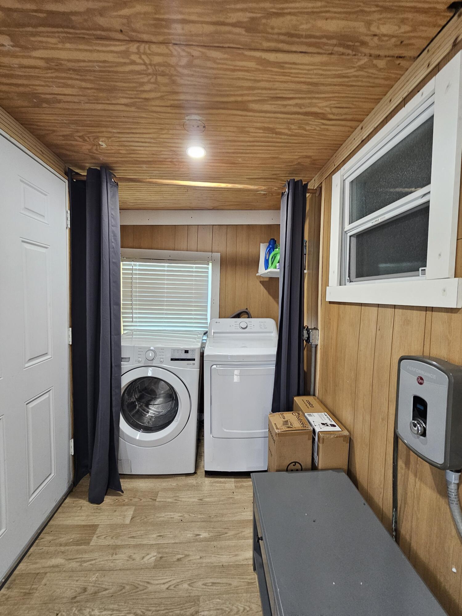 1087 Dusty Lane Property Photo 13