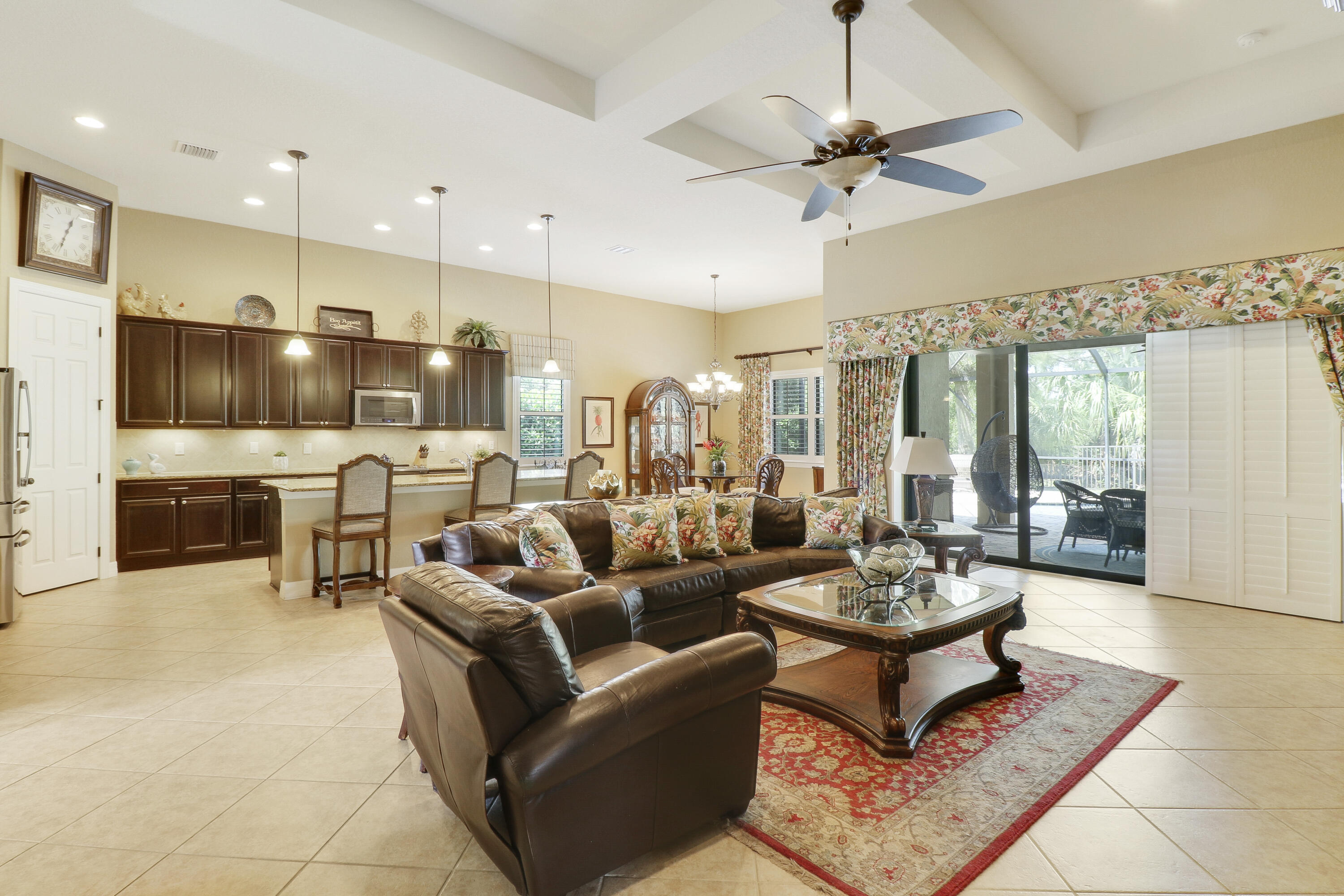 4885 Sw Gossamer Circle Property Photo 6