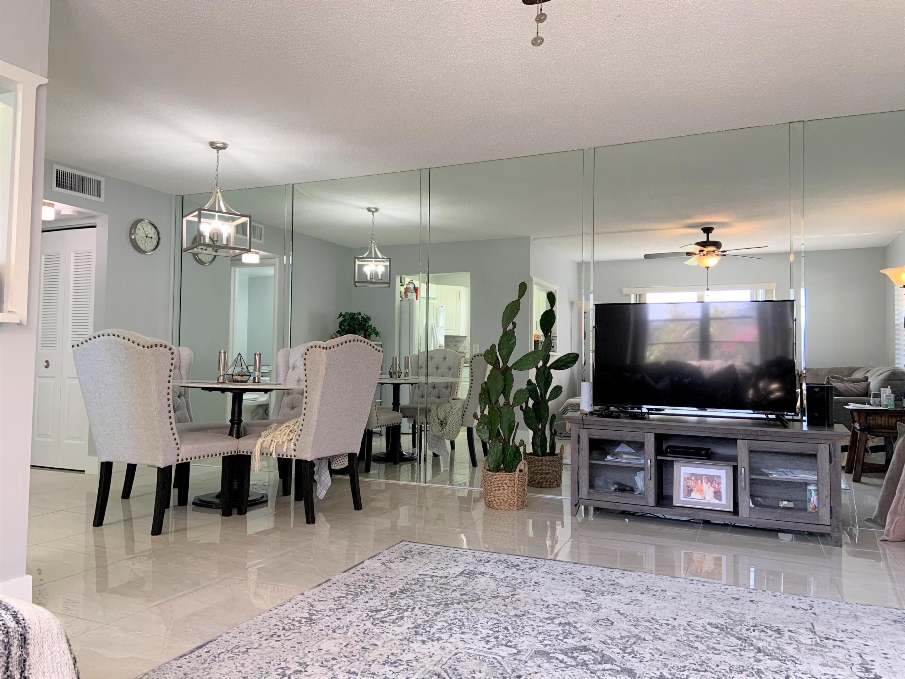 200 Sheffield I Property Photo 1