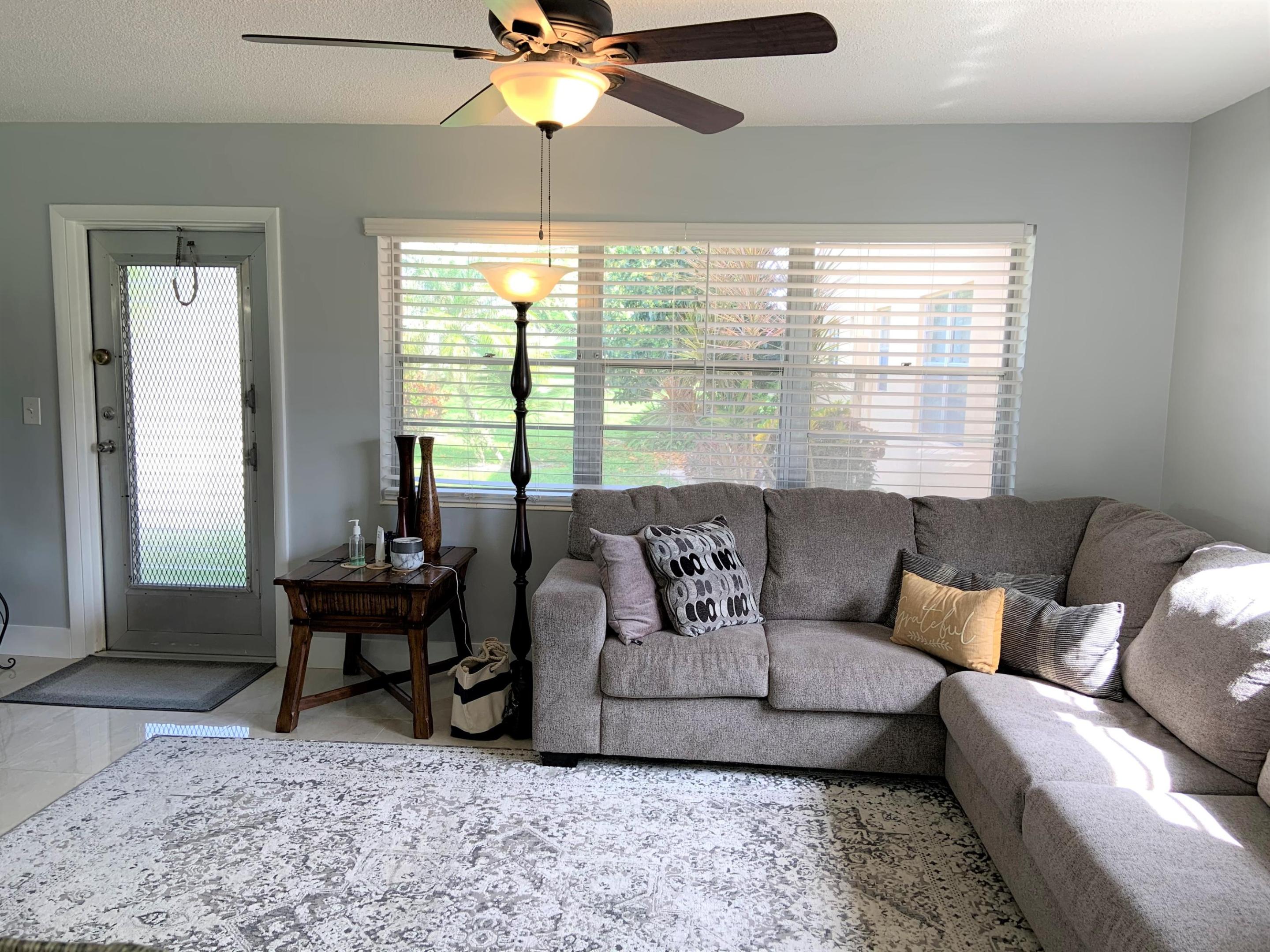 200 Sheffield I Property Photo 9