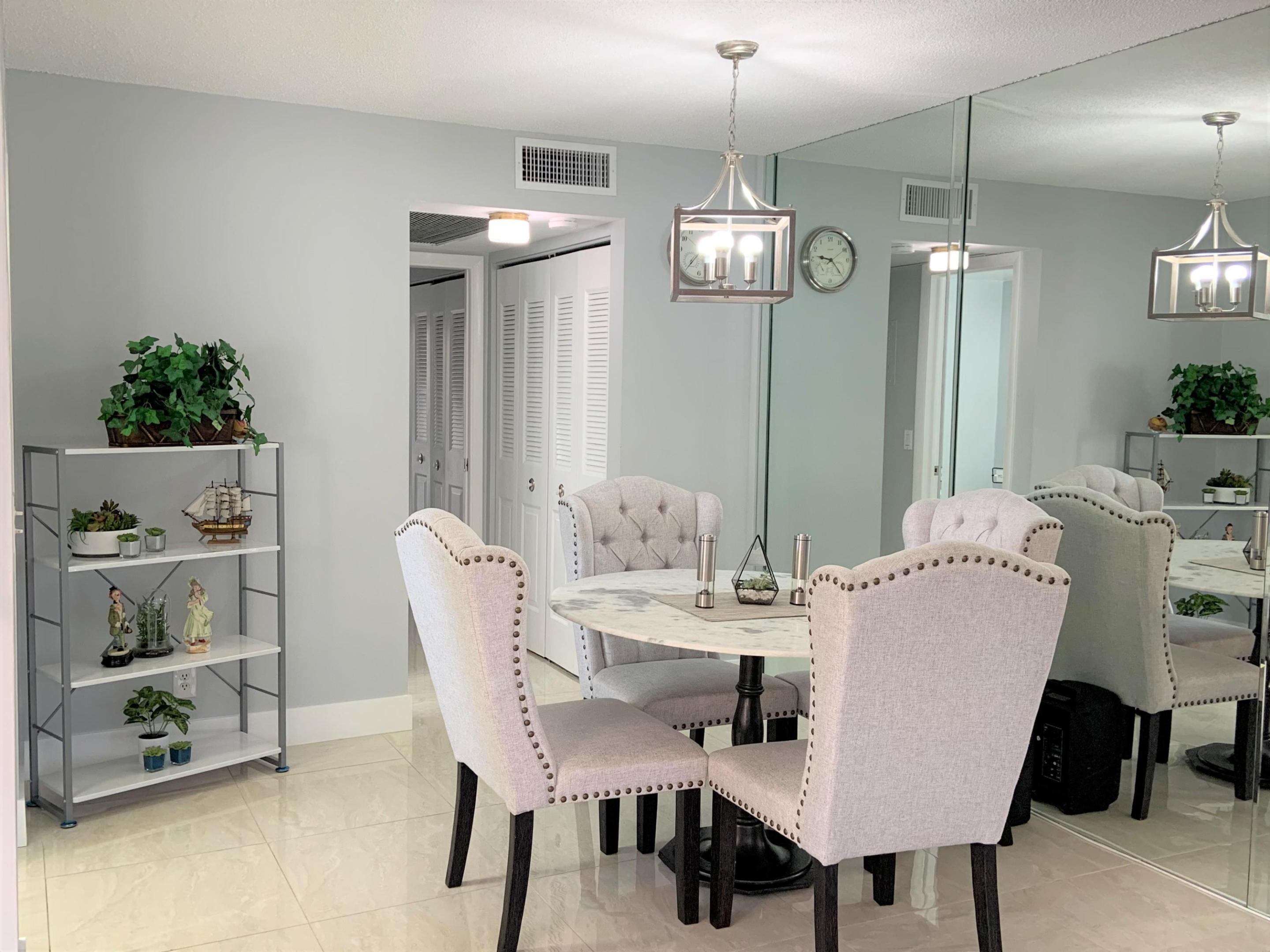 200 Sheffield I Property Photo 12