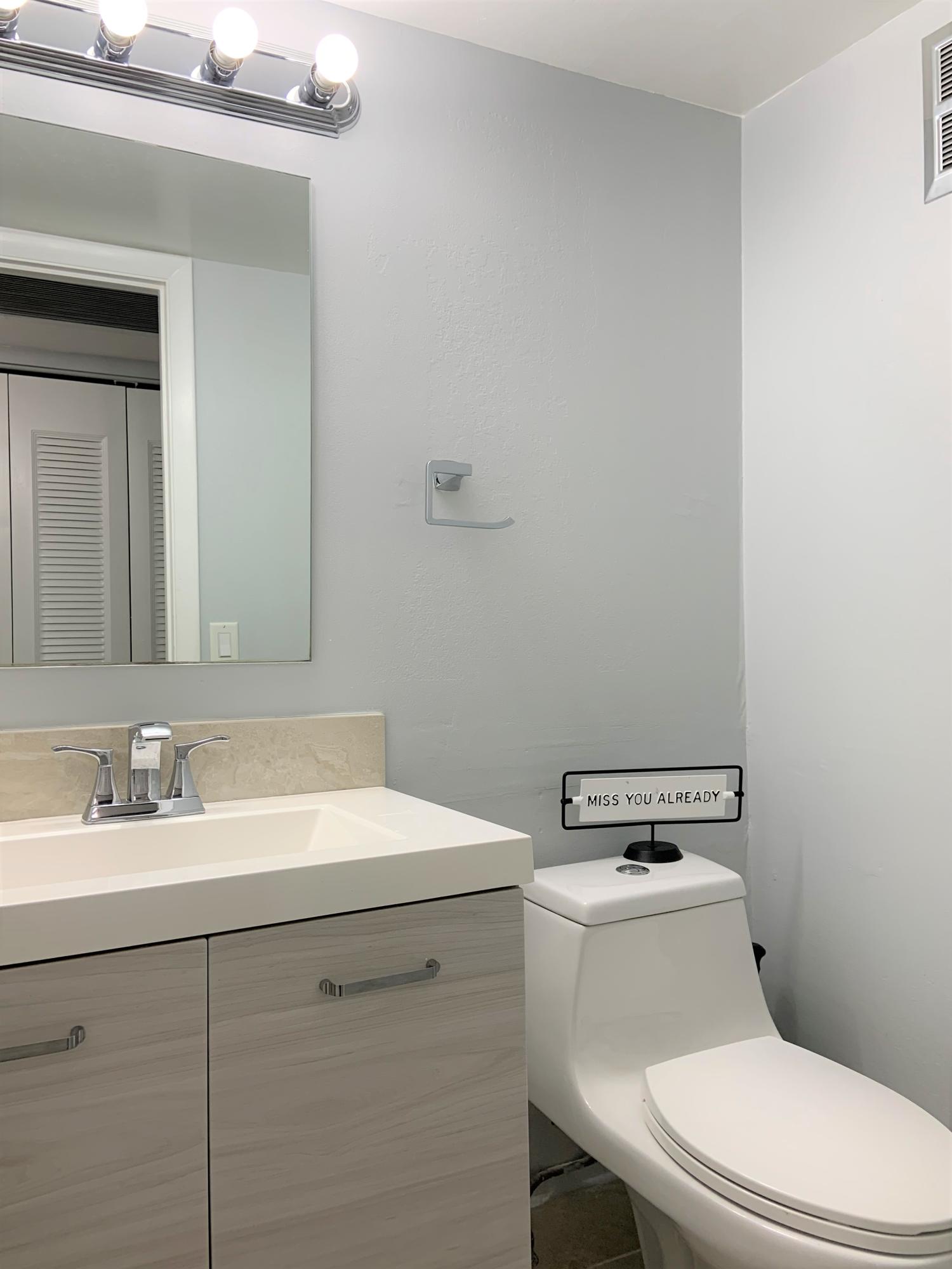 200 Sheffield I Property Photo 18