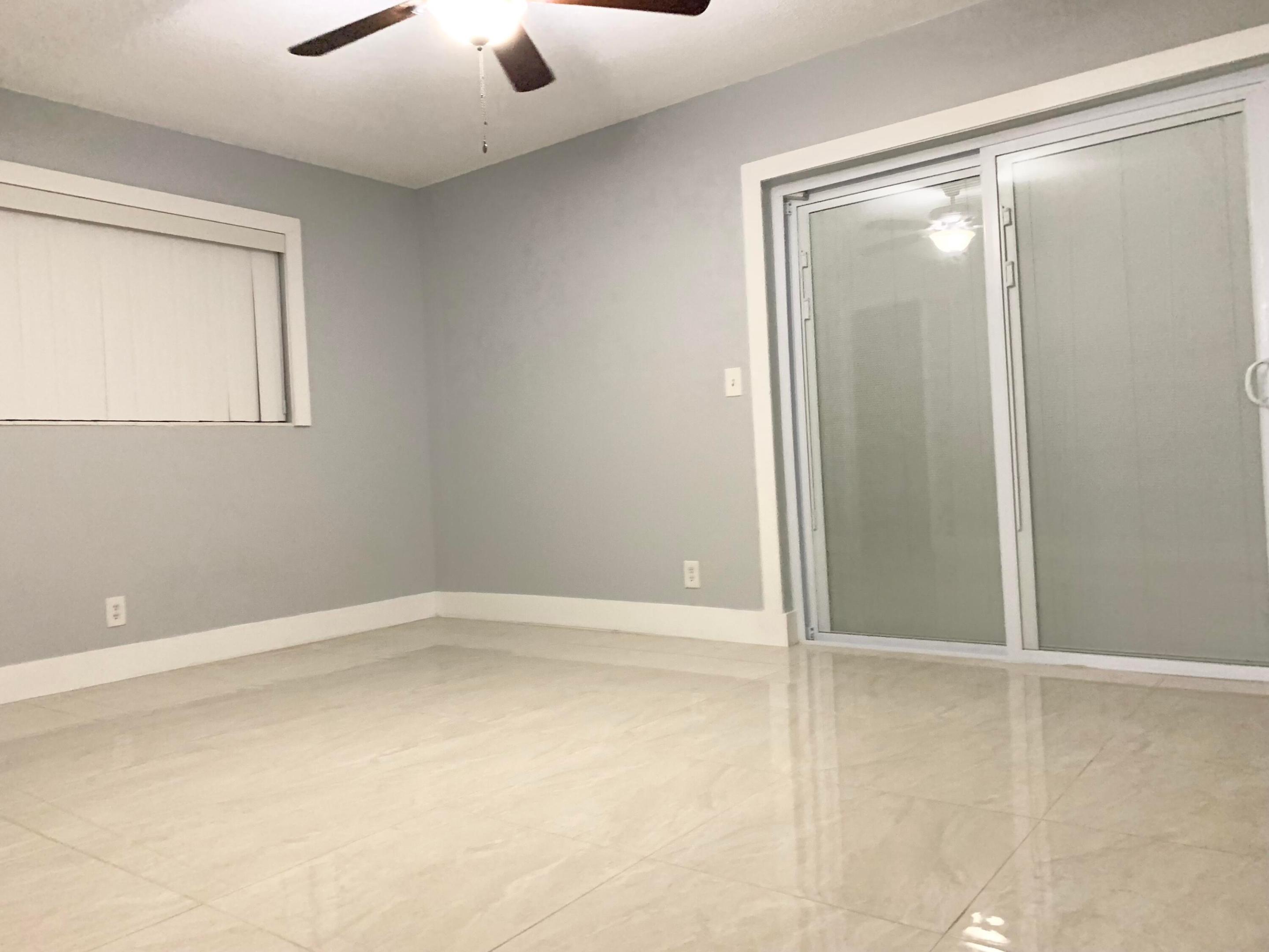 200 Sheffield I Property Photo 20