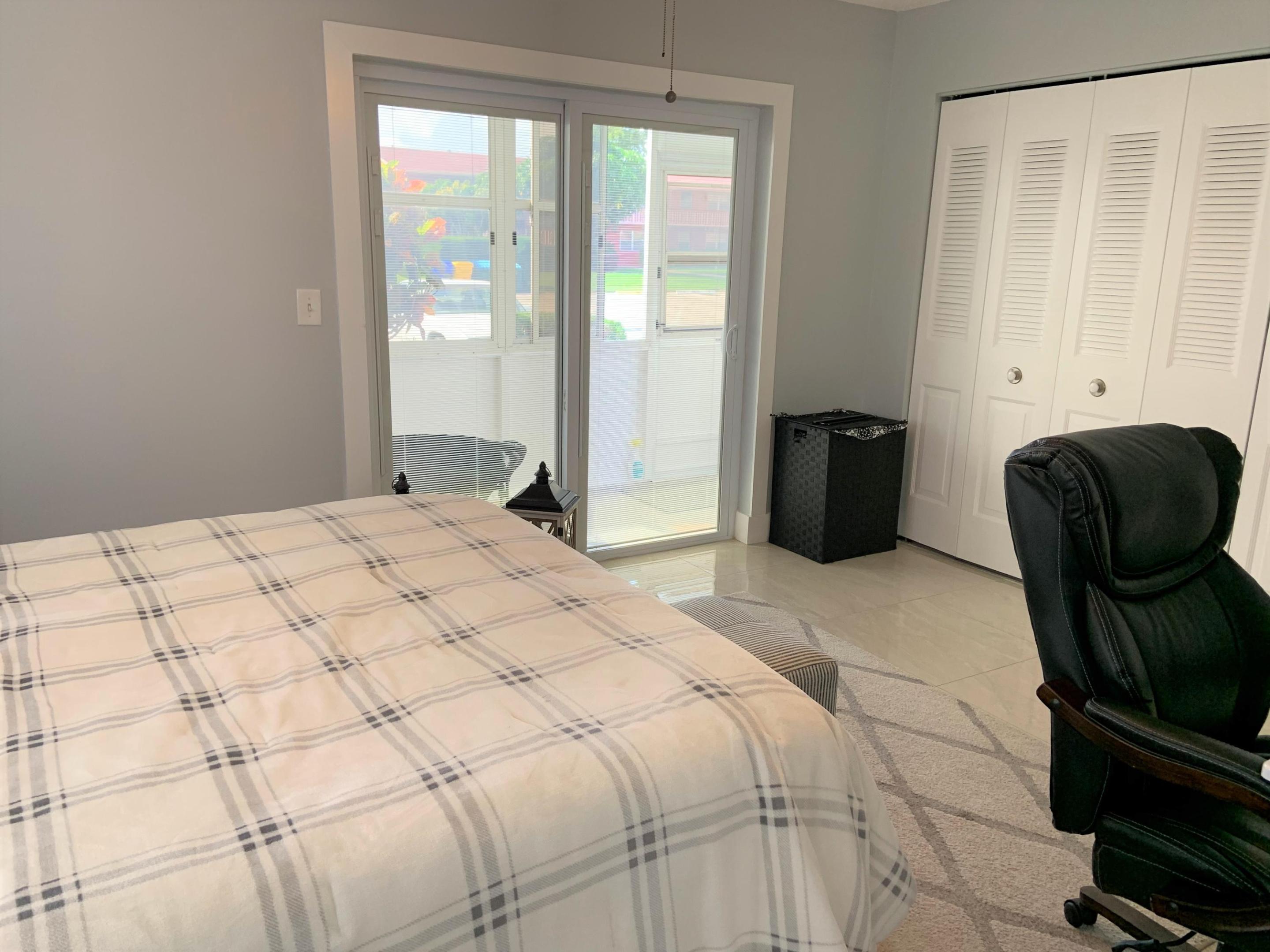 200 Sheffield I Property Photo 21