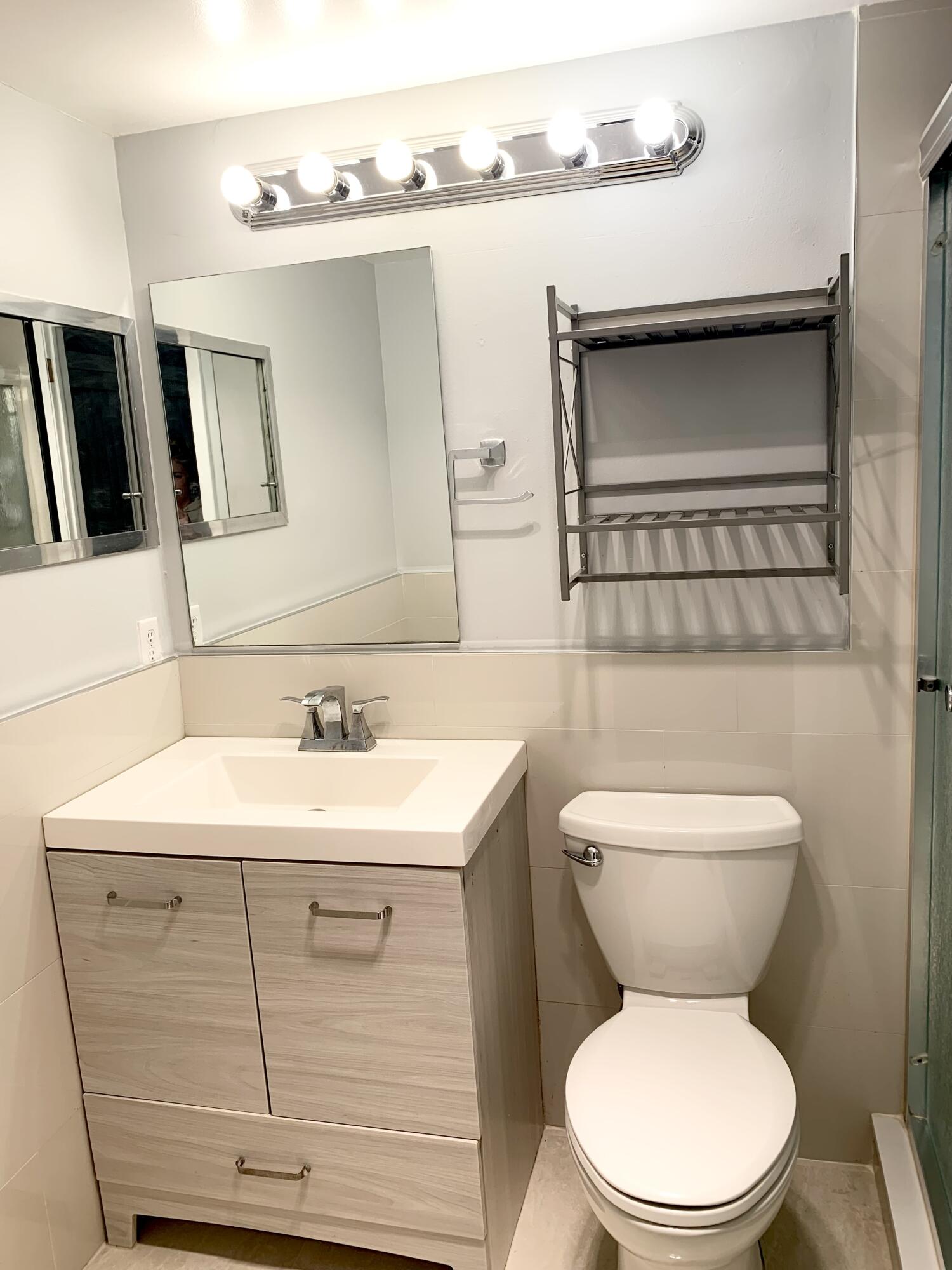 200 Sheffield I Property Photo 26