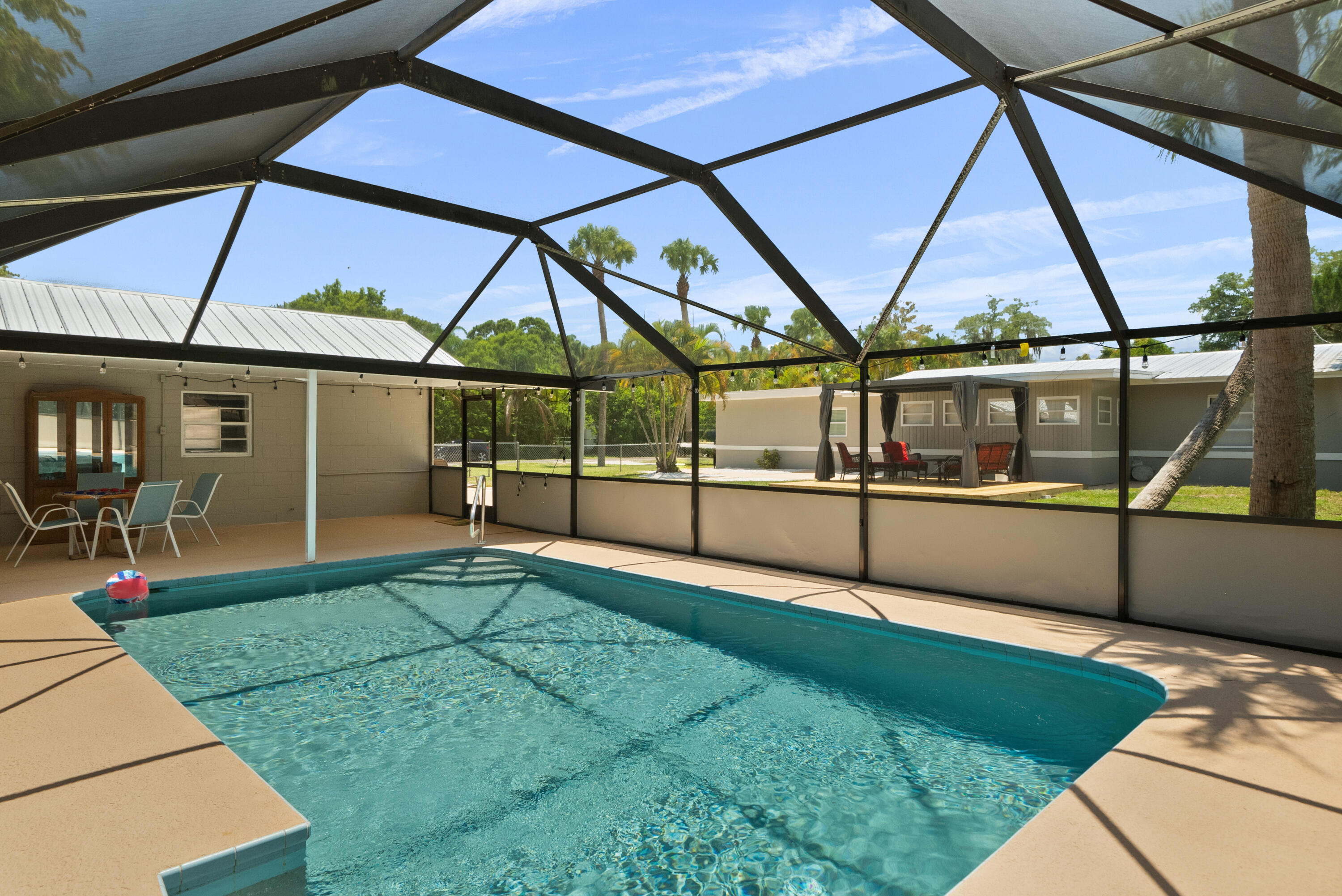 4220 Sunrise Boulevard Property Photo 1