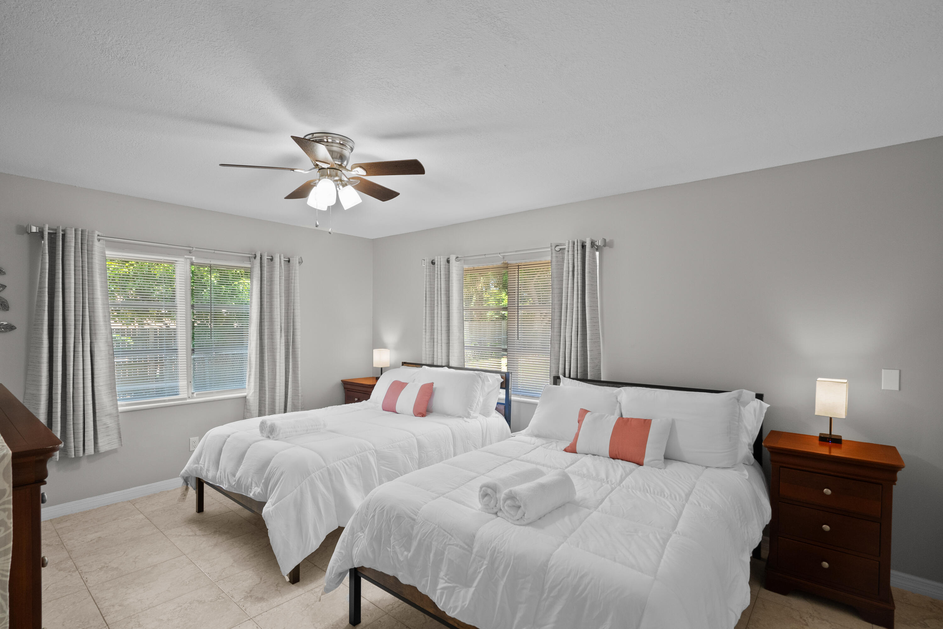 4220 Sunrise Boulevard Property Photo 8