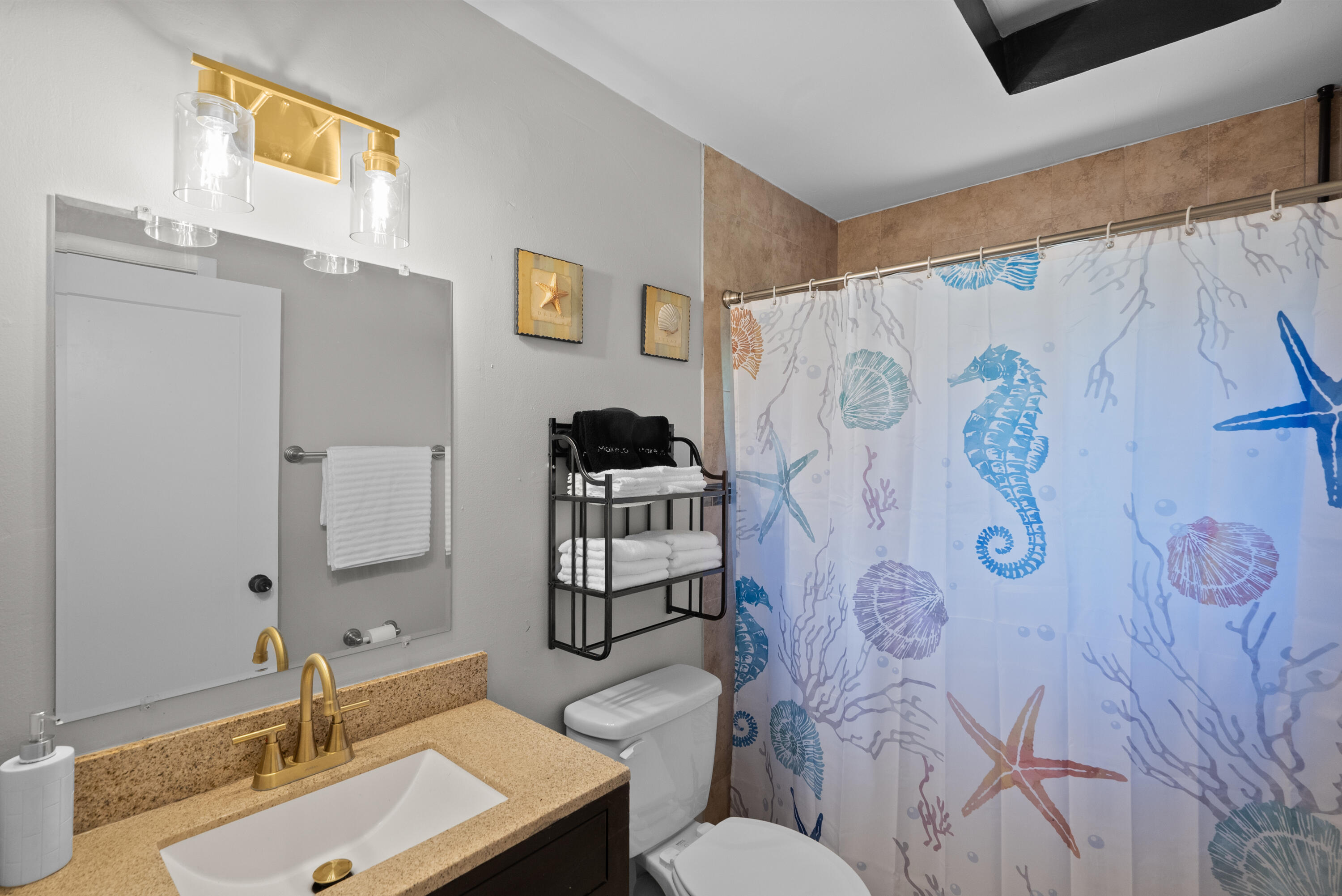 4220 Sunrise Boulevard Property Photo 16