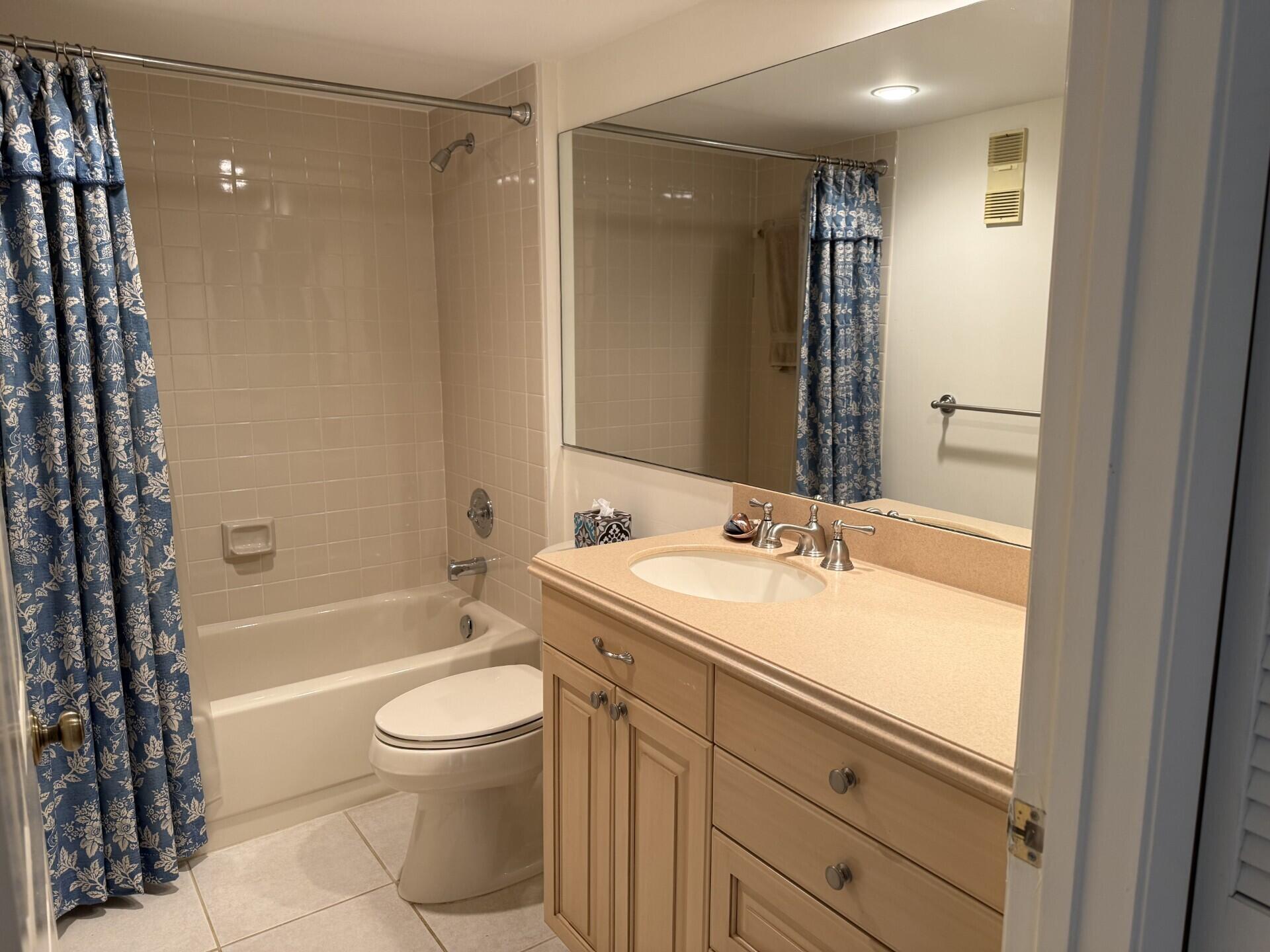 3710 Whitehall Drive 401 Property Photo 16