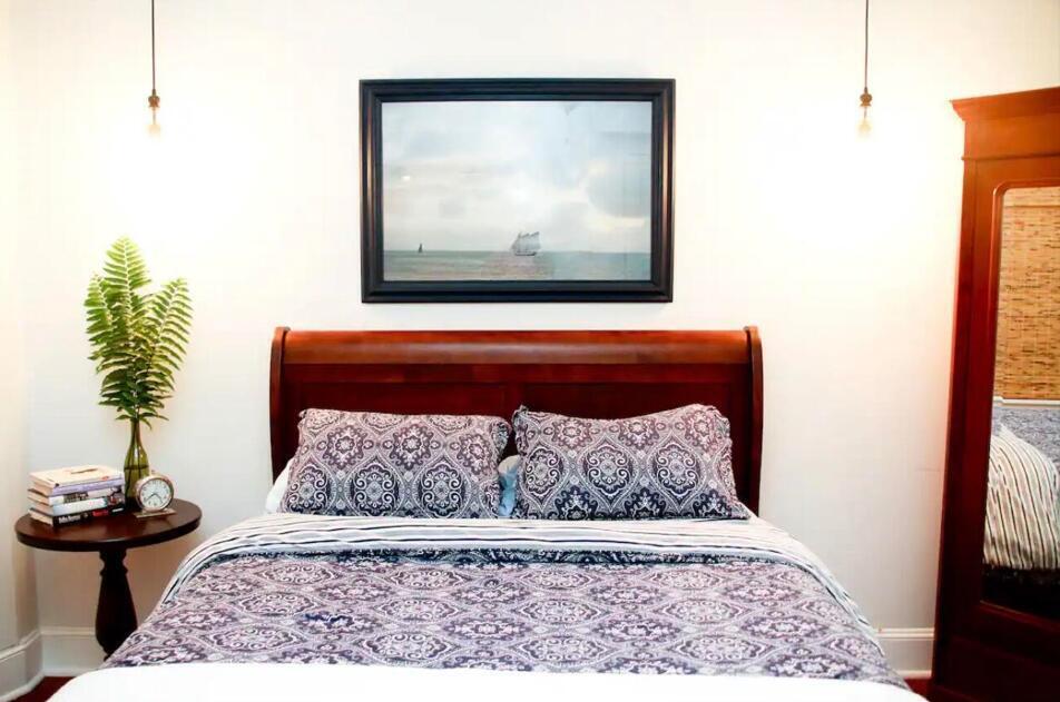 211 N Ocean Breeze 1 Property Photo 18