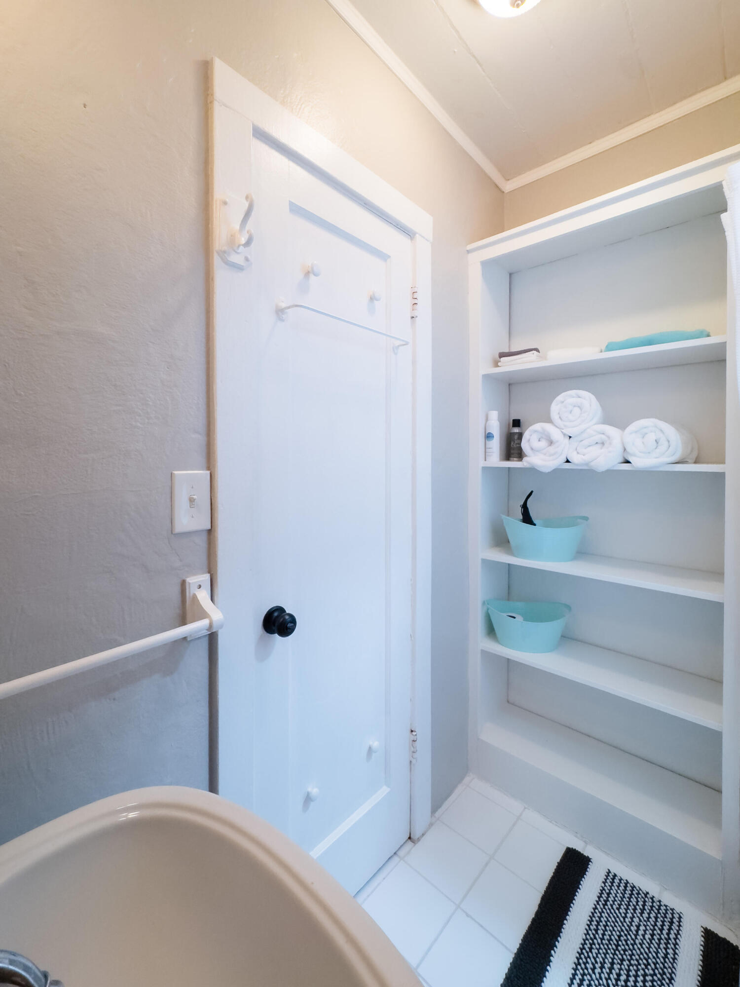 211 N Ocean Breeze 1 Property Photo 38