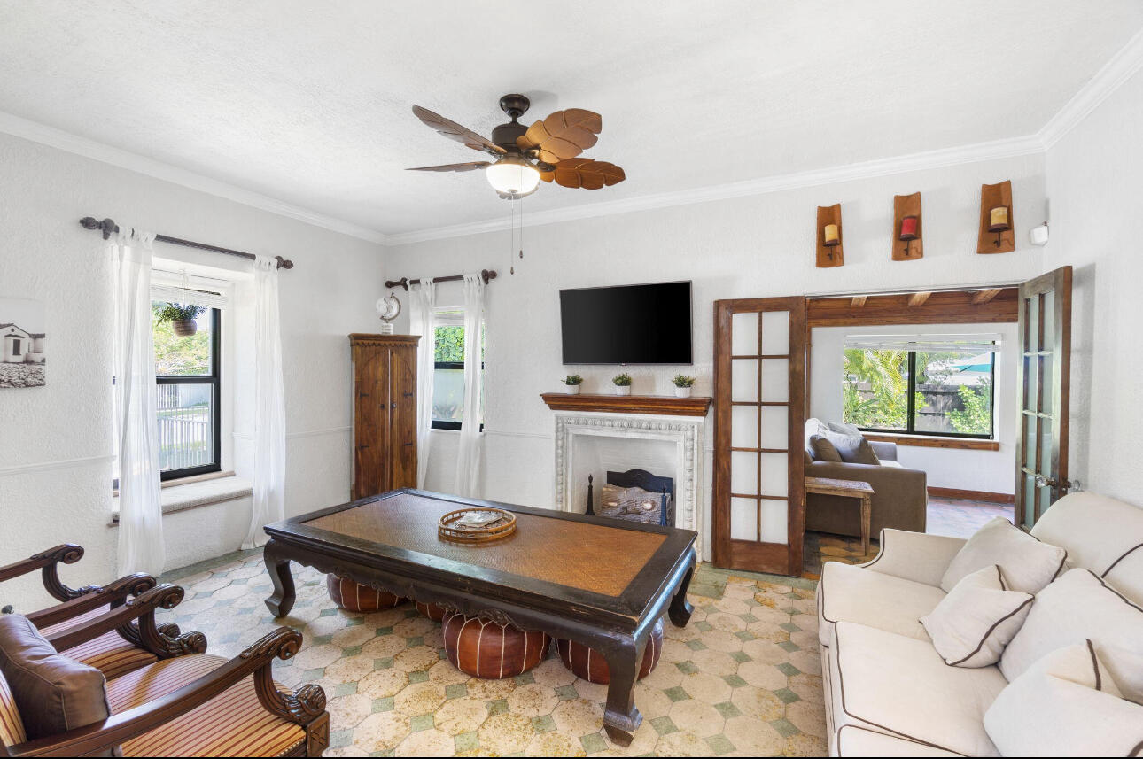 400 33rd Street Property Photo 14