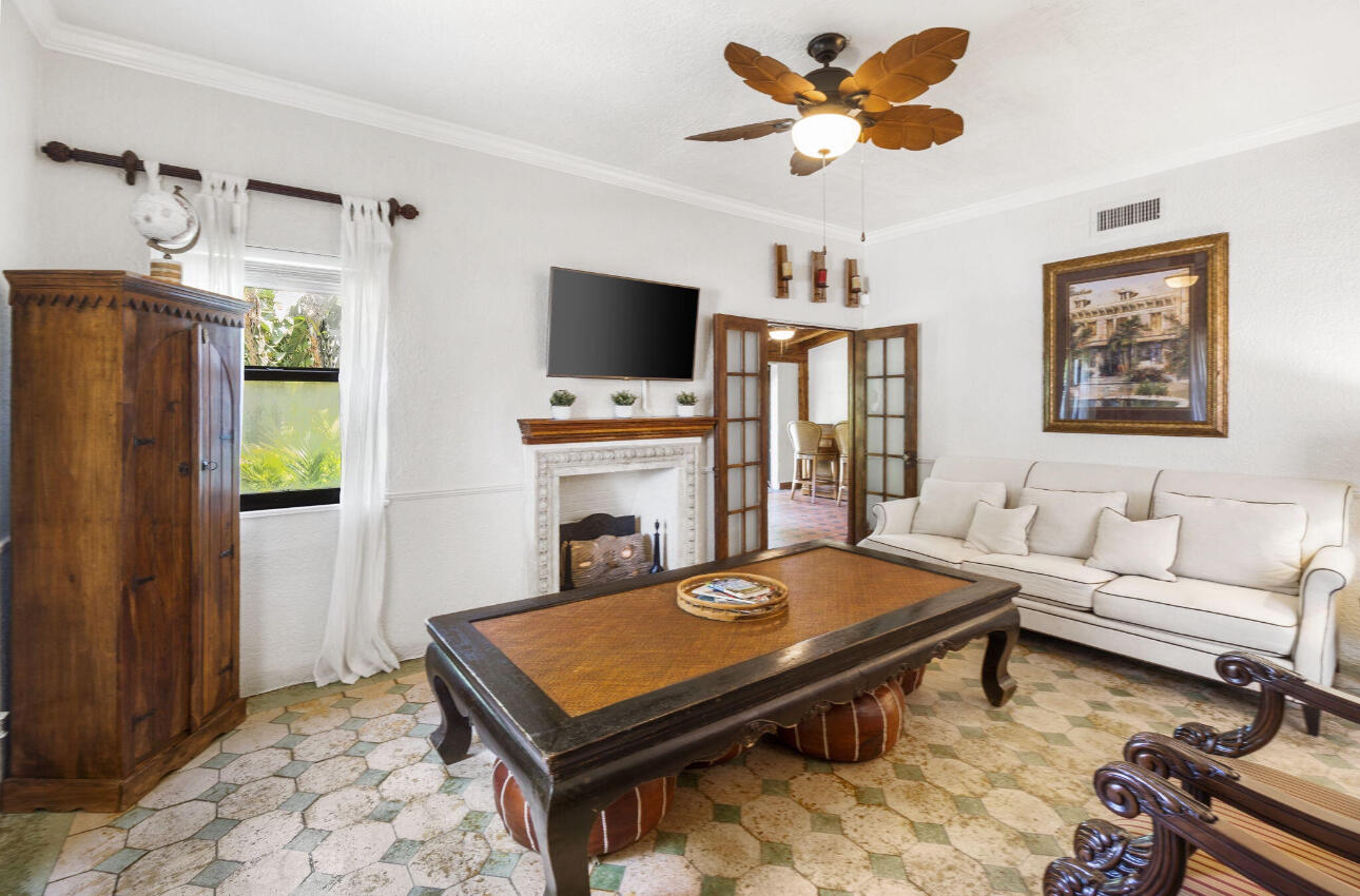 400 33rd Street Property Photo 15