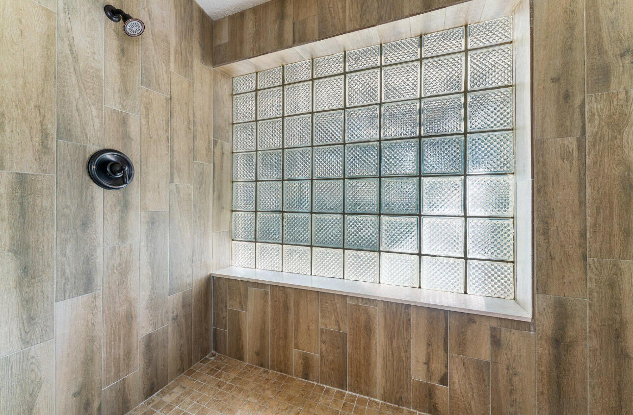 400 33rd Street Property Photo 29