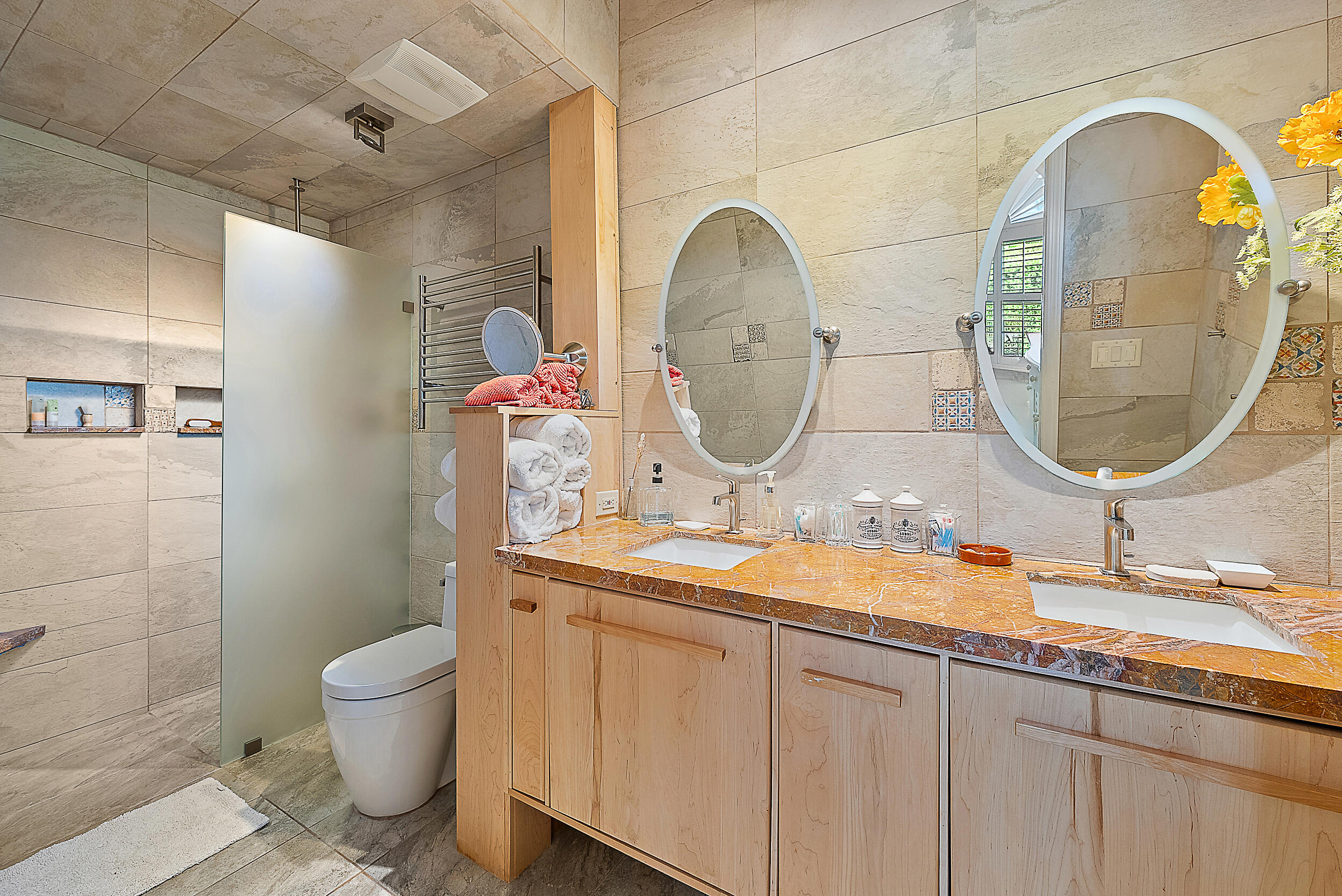 2608 Fairway Drive N Property Photo 9