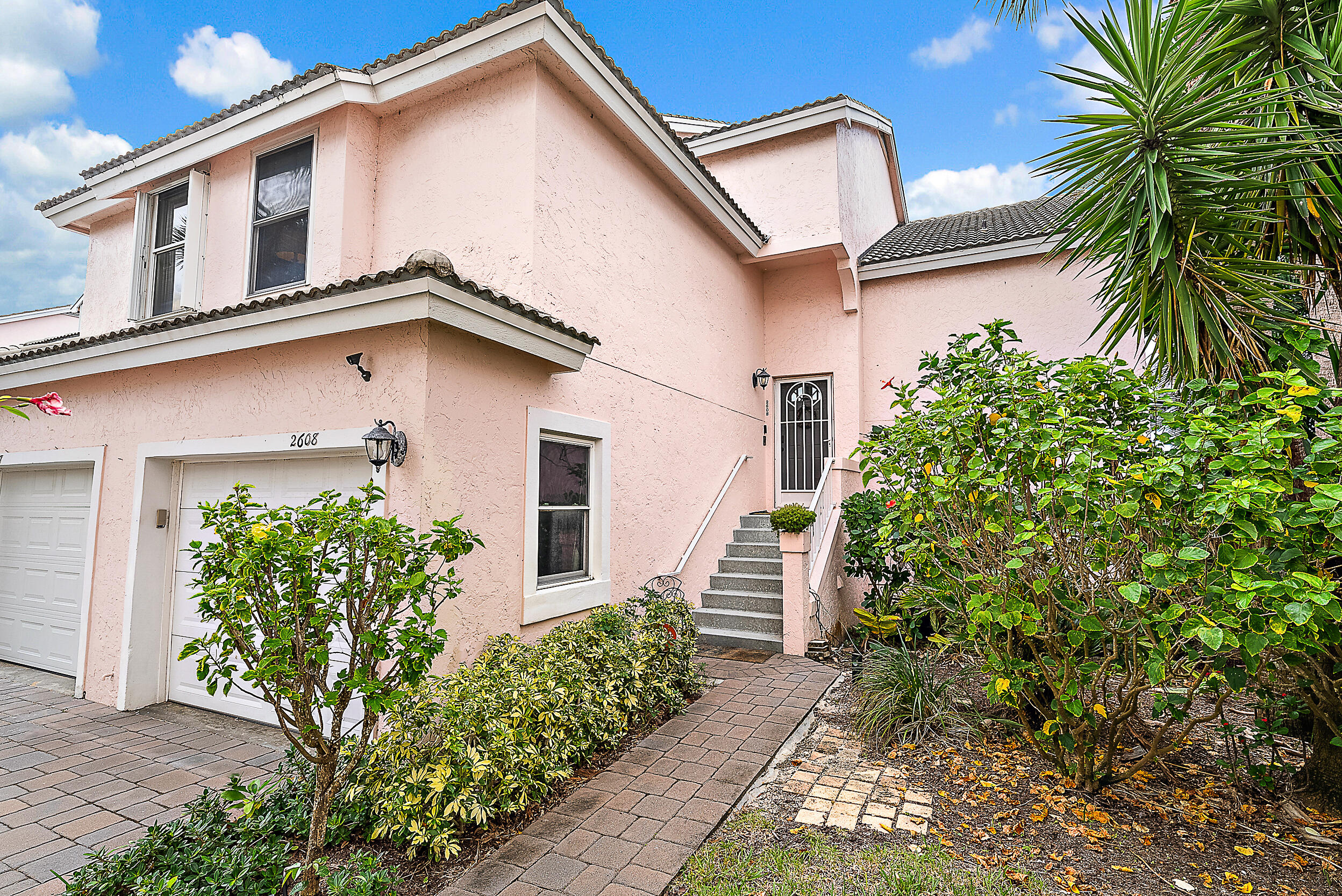 2608 Fairway Drive N Property Photo 17