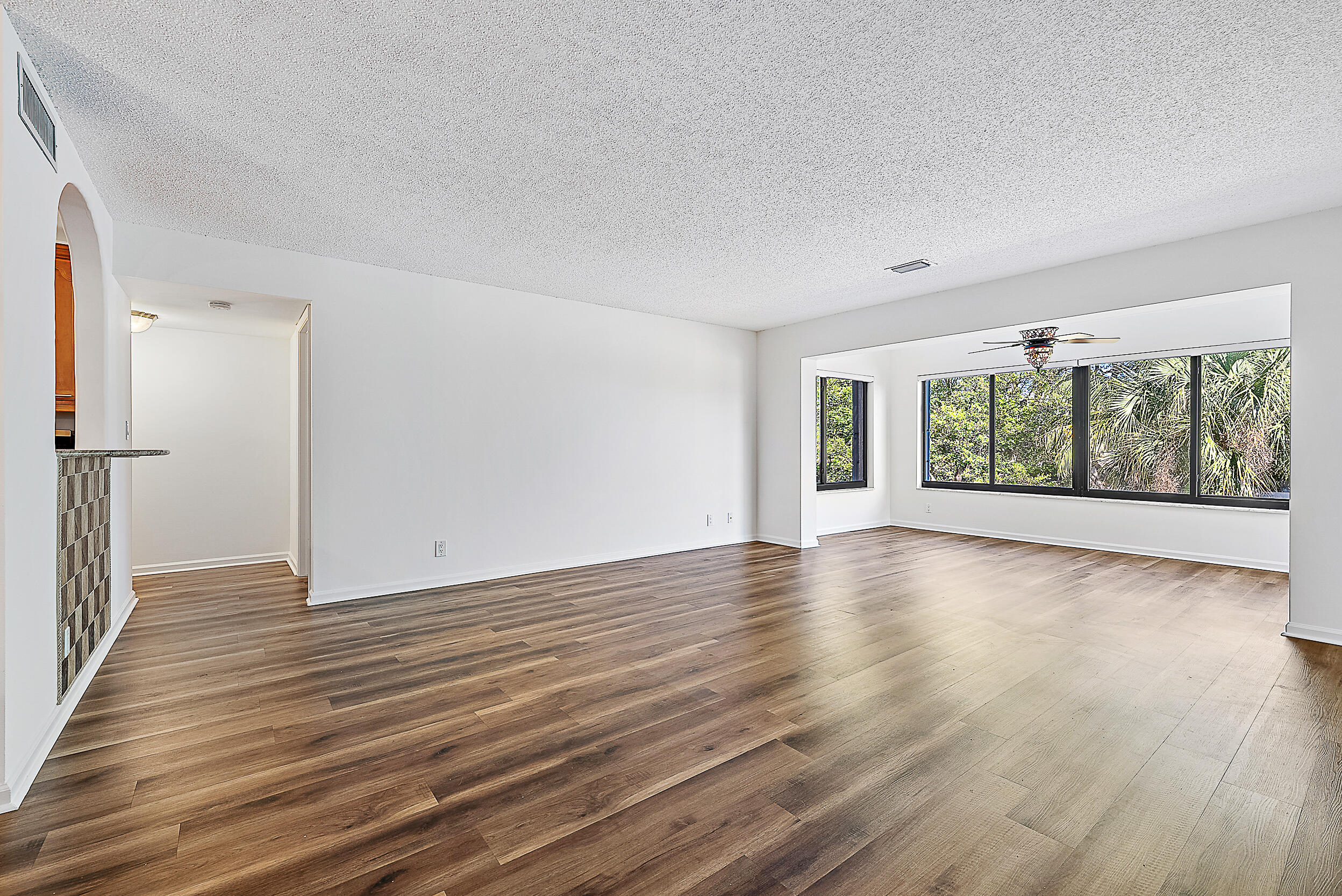 300 N Highway A1a 303g Property Photo 4