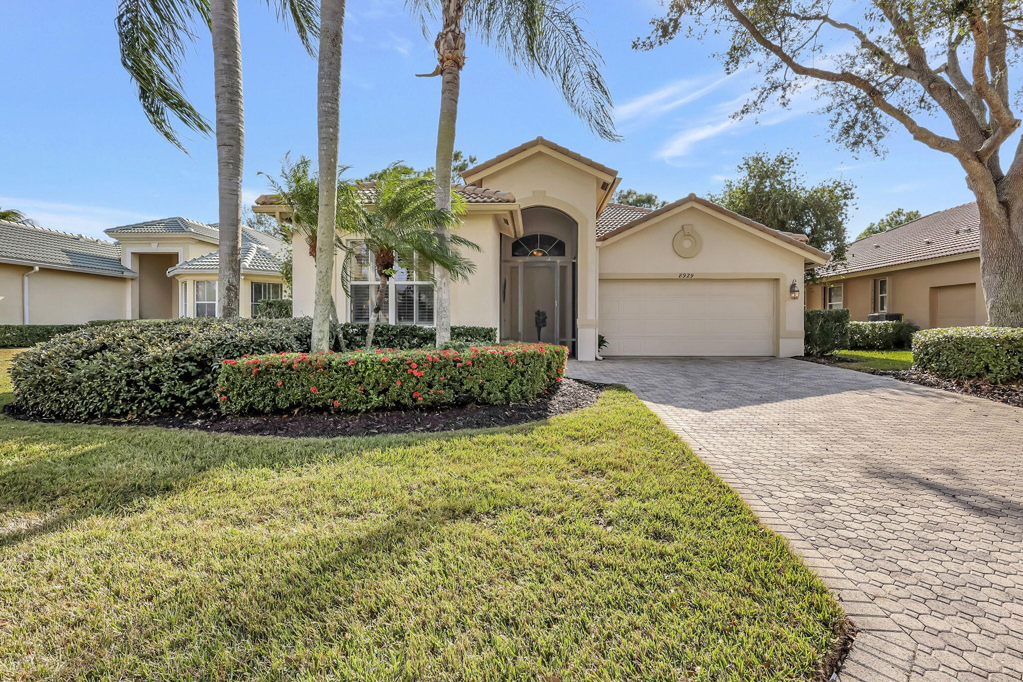 8929 First Tee Road Property Photo 1