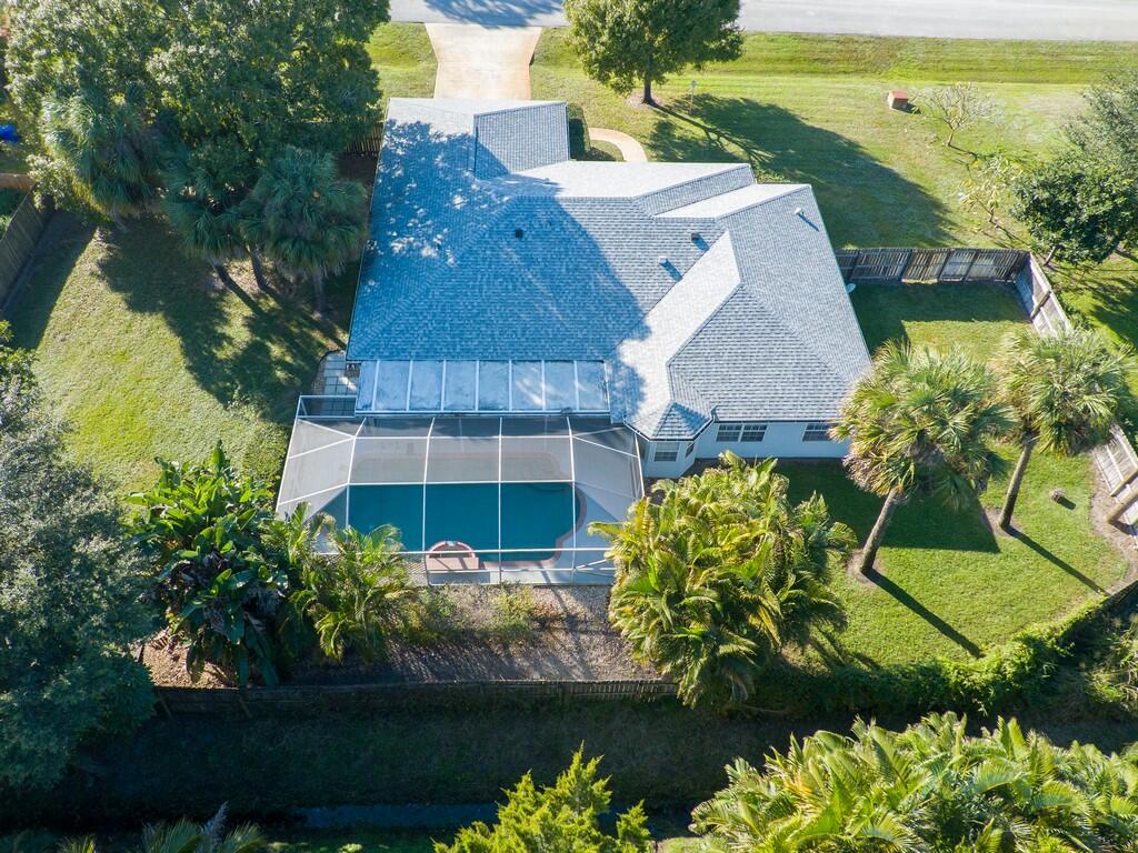 6130 60th Court Property Photo 4