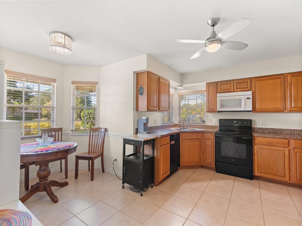 6130 60th Court Property Photo 14