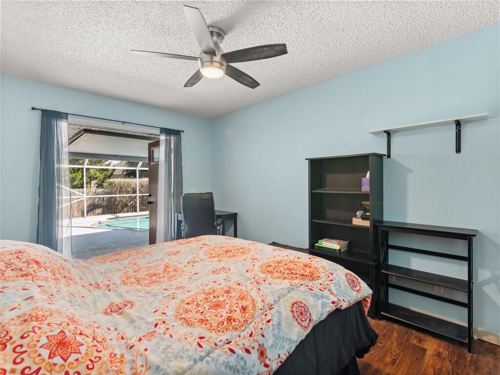 6130 60th Court Property Photo 23