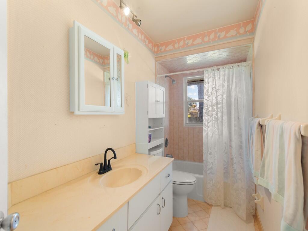 6130 60th Court Property Photo 25