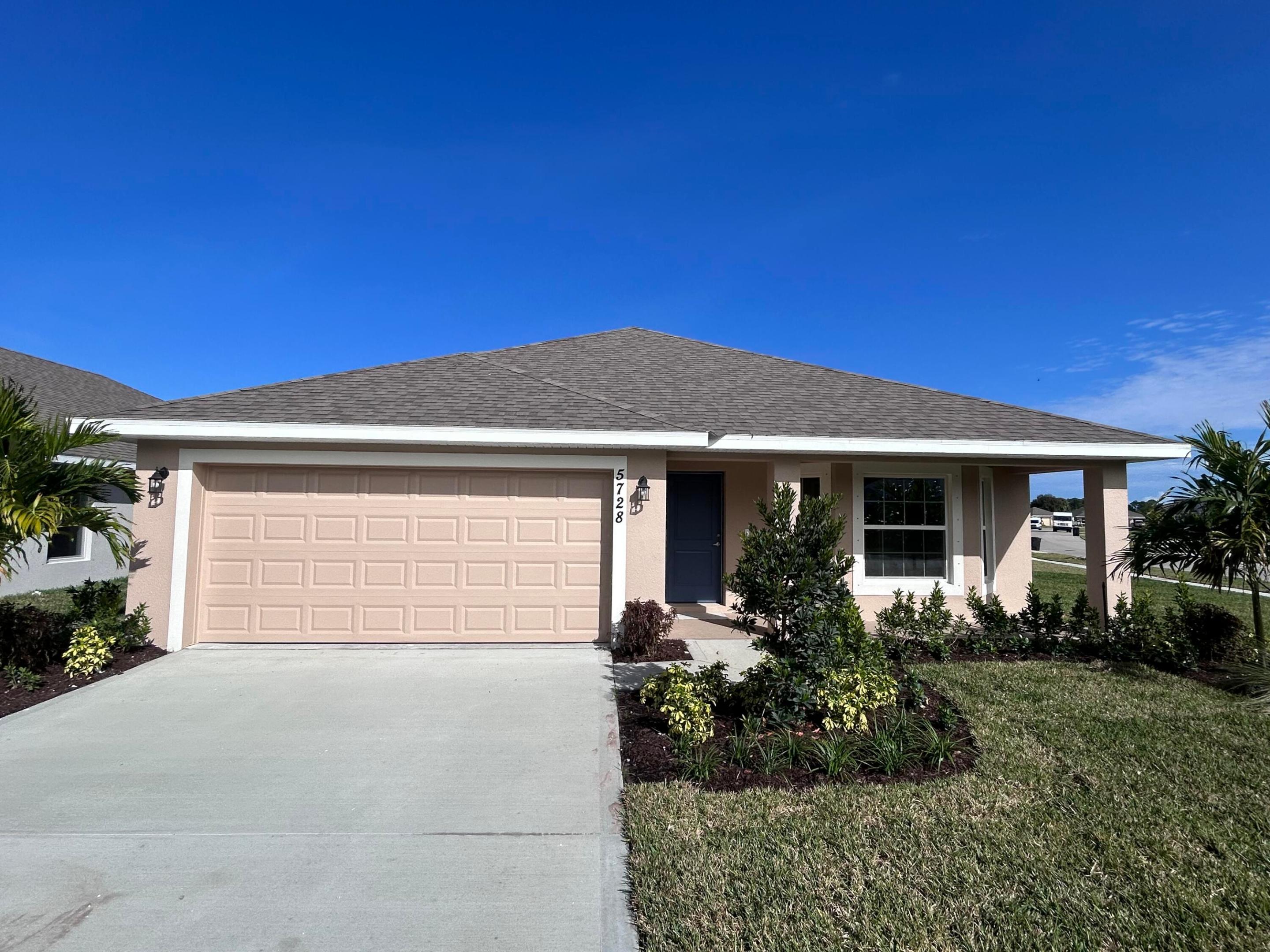 5728 Waterstone Boulevard Property Photo 1