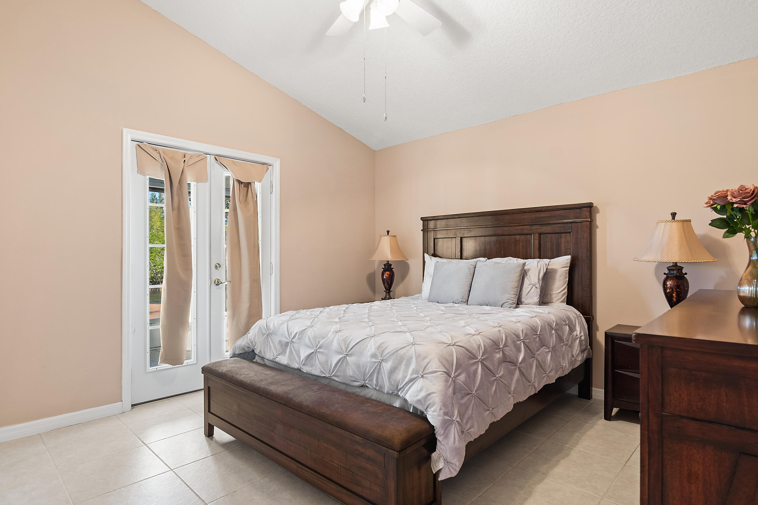922 Jackson Way Property Photo 22